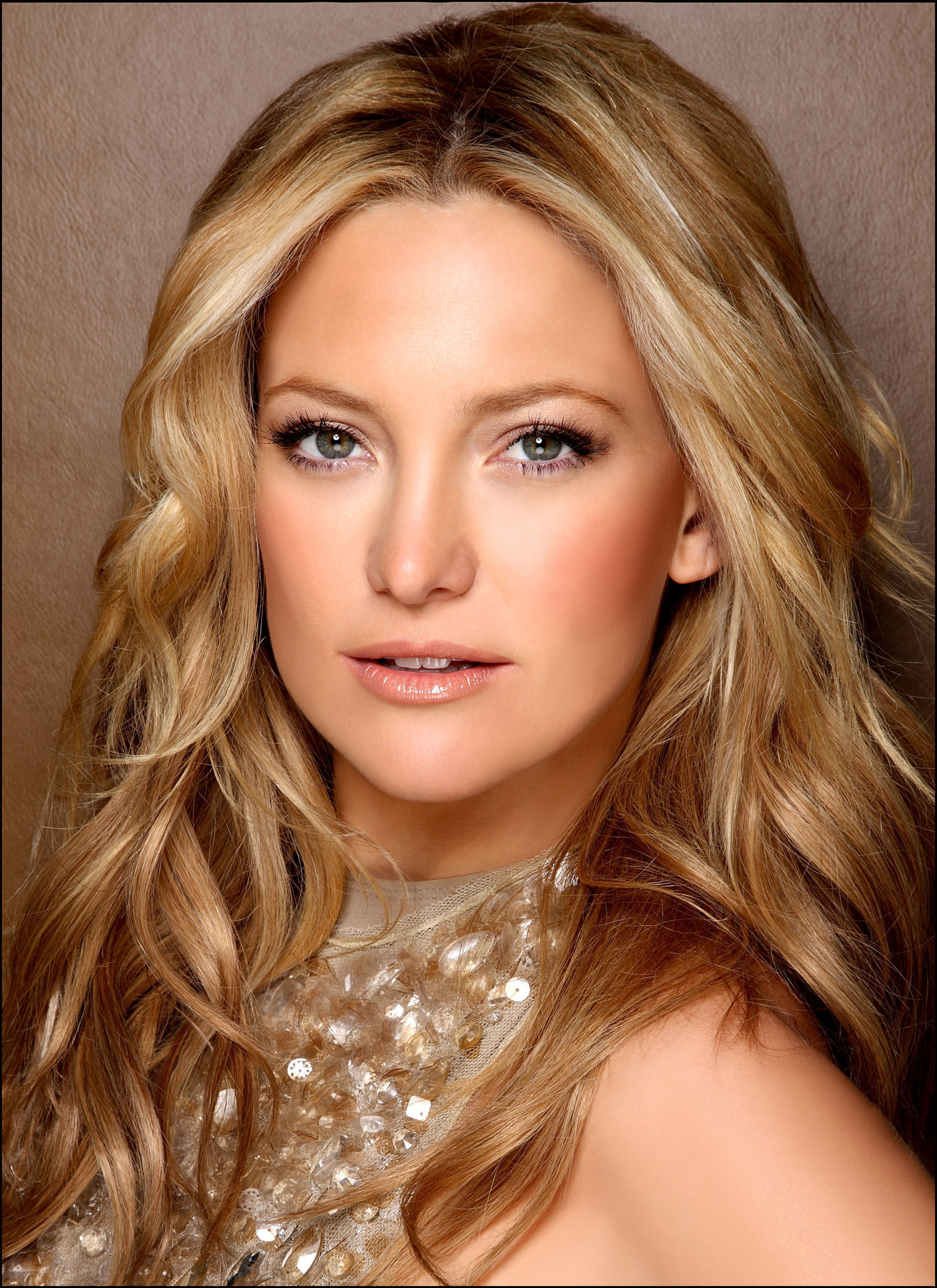 Kate Hudson, Movies, Celebrity HQ, 4K Wallpapers, 1970x2700 HD Phone