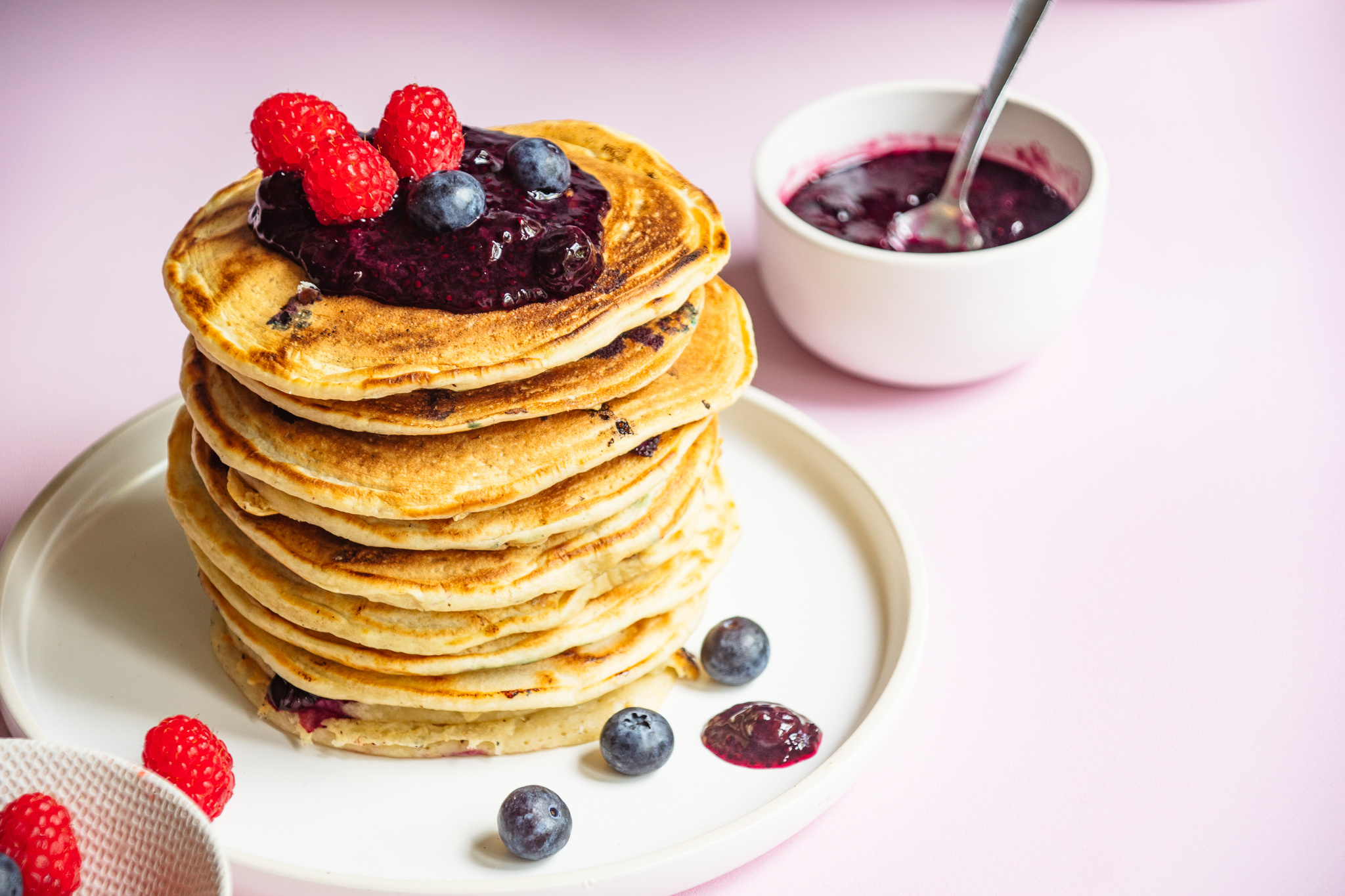Pancake: Usually eaten for breakfast, with butter and maple syrup. 2050x1370 HD Wallpaper.