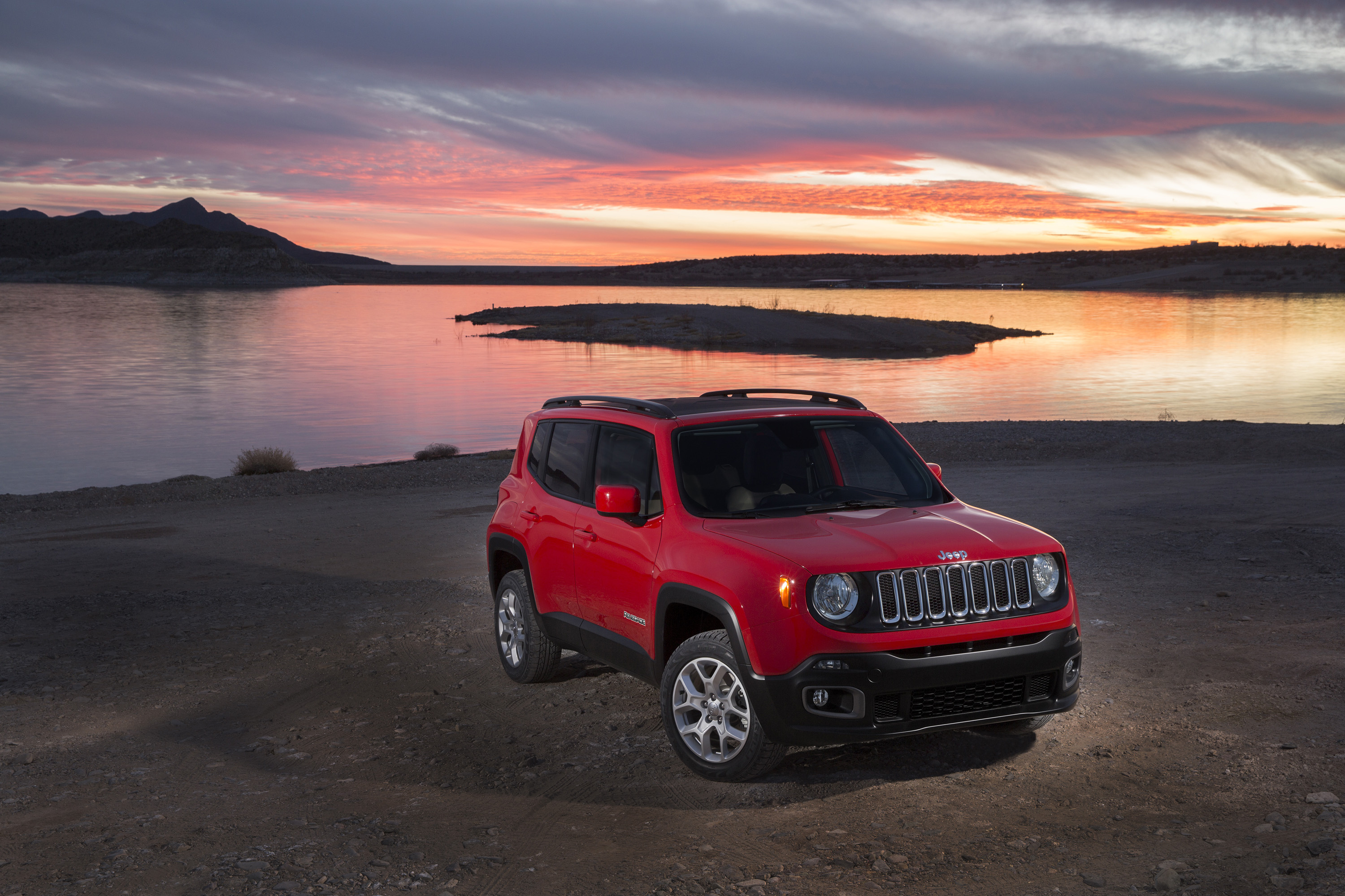 Jeep Renegade, Auto adventure, Off-roading thrill, Compact SUV, 3000x2000 HD Desktop
