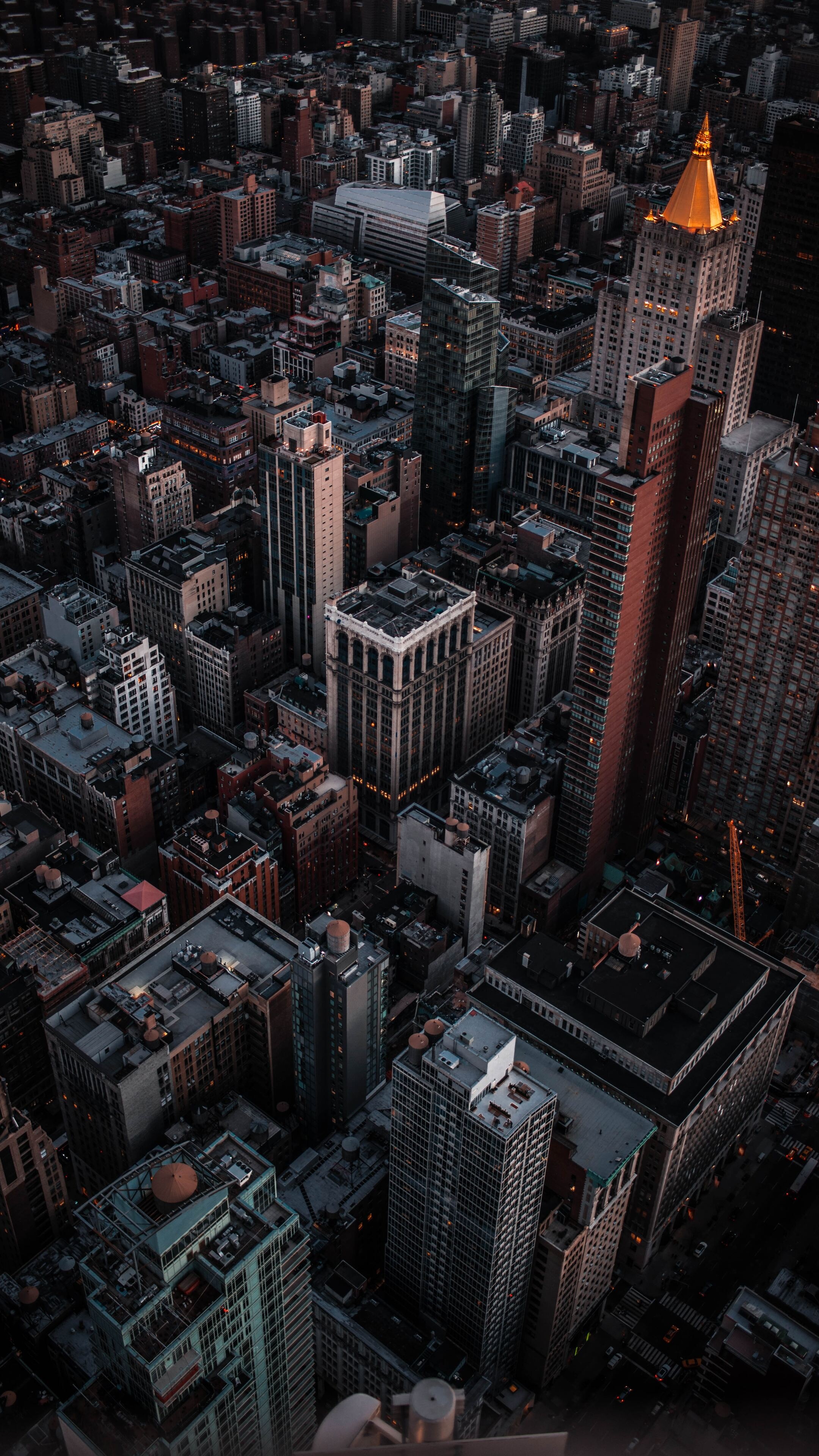 New York: Empire State Building, Aerial view. 2160x3840 4K Wallpaper.