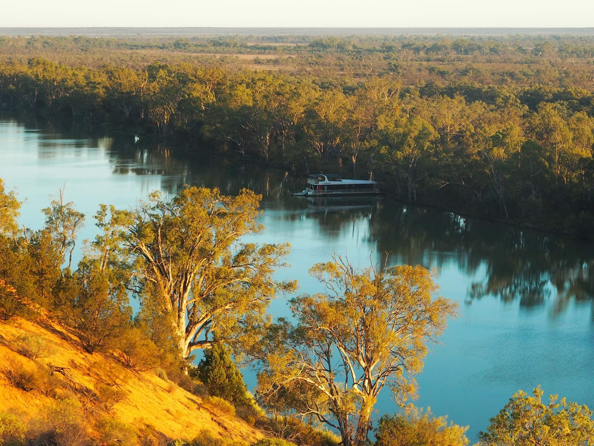 Murray River, Houseboat holidays, River escapes, Luxury, 2050x1540 HD Desktop