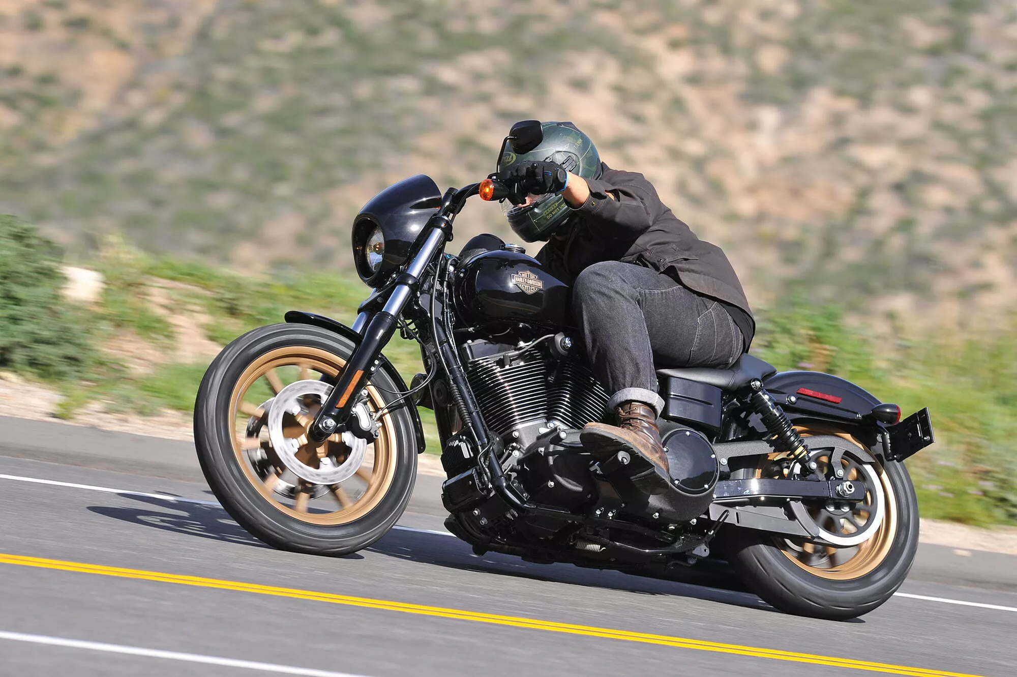 Harley-Davidson Low Rider, Hot Bike Magazine, 2000x1340 HD Desktop
