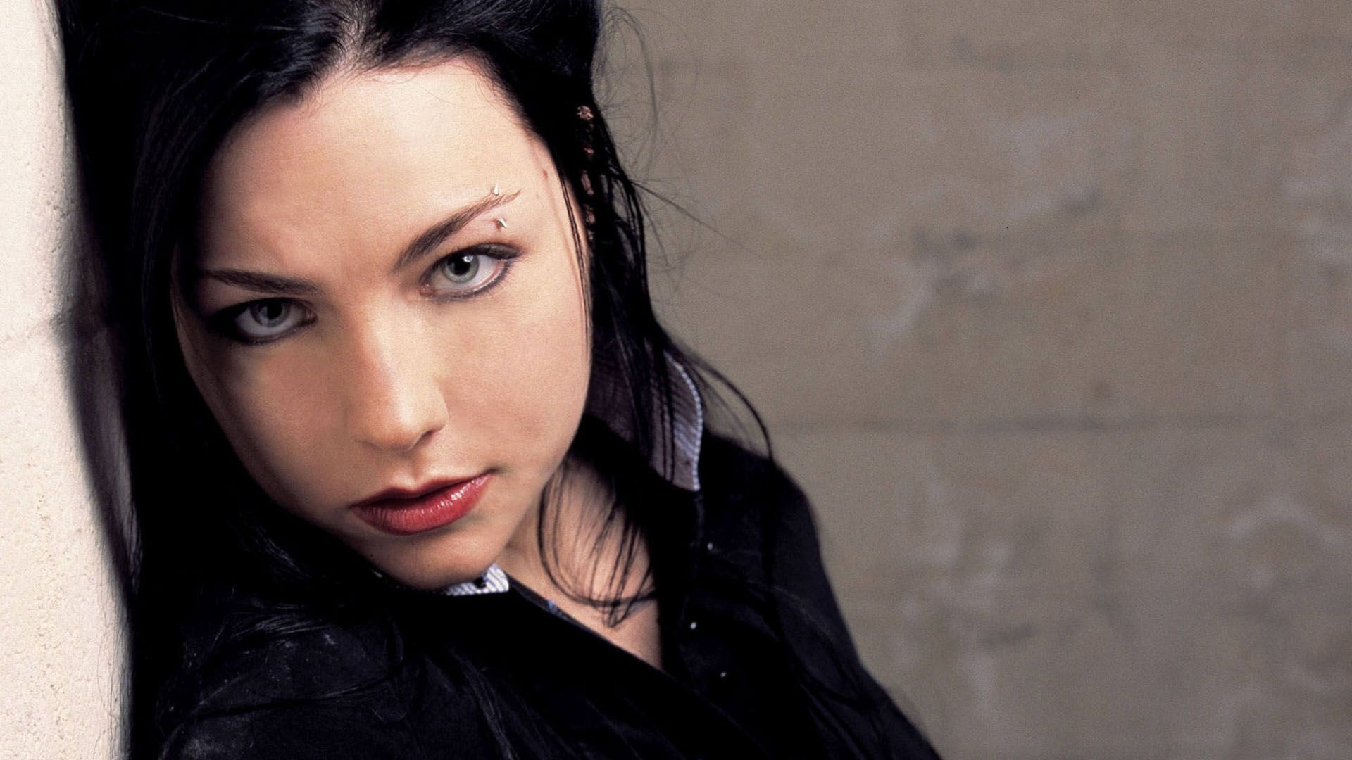Amy Lee Evanescence singer, Talented musician, Gothic rock, Enchanting vocals, 1920x1080 Full HD Desktop