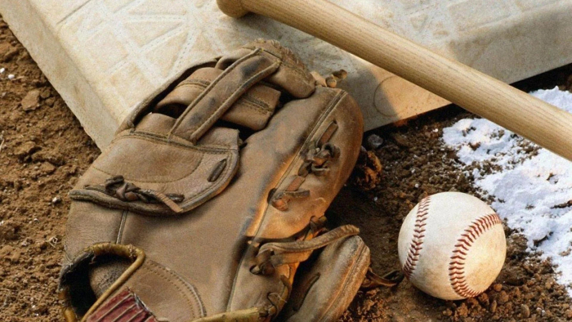Softball: A bat, a ball and a glove - competitive sports equipment. 1920x1080 Full HD Wallpaper.