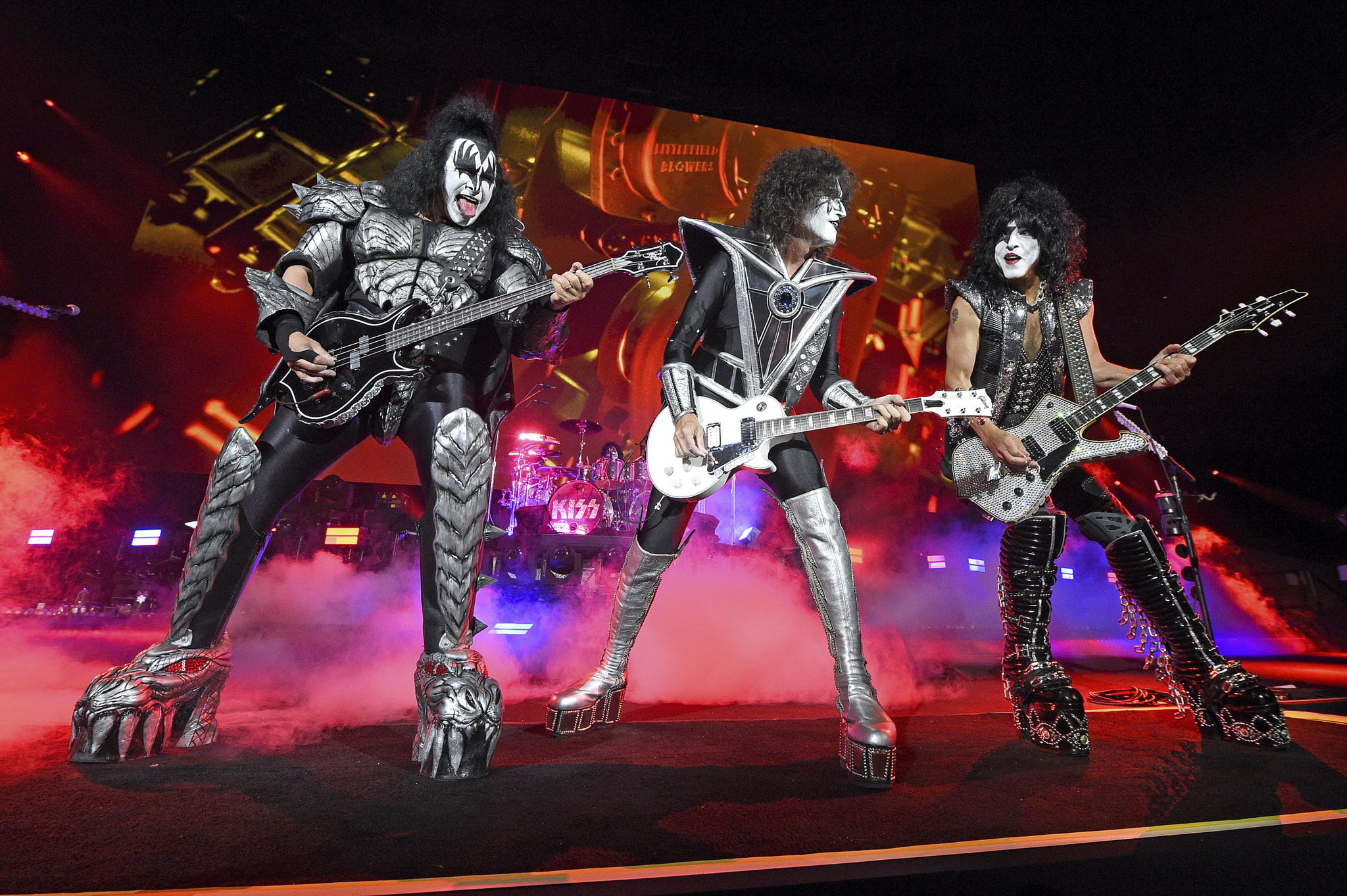 Tommy Thayer, Kiss Documentary, Staging Band, 2050x1370 HD Desktop