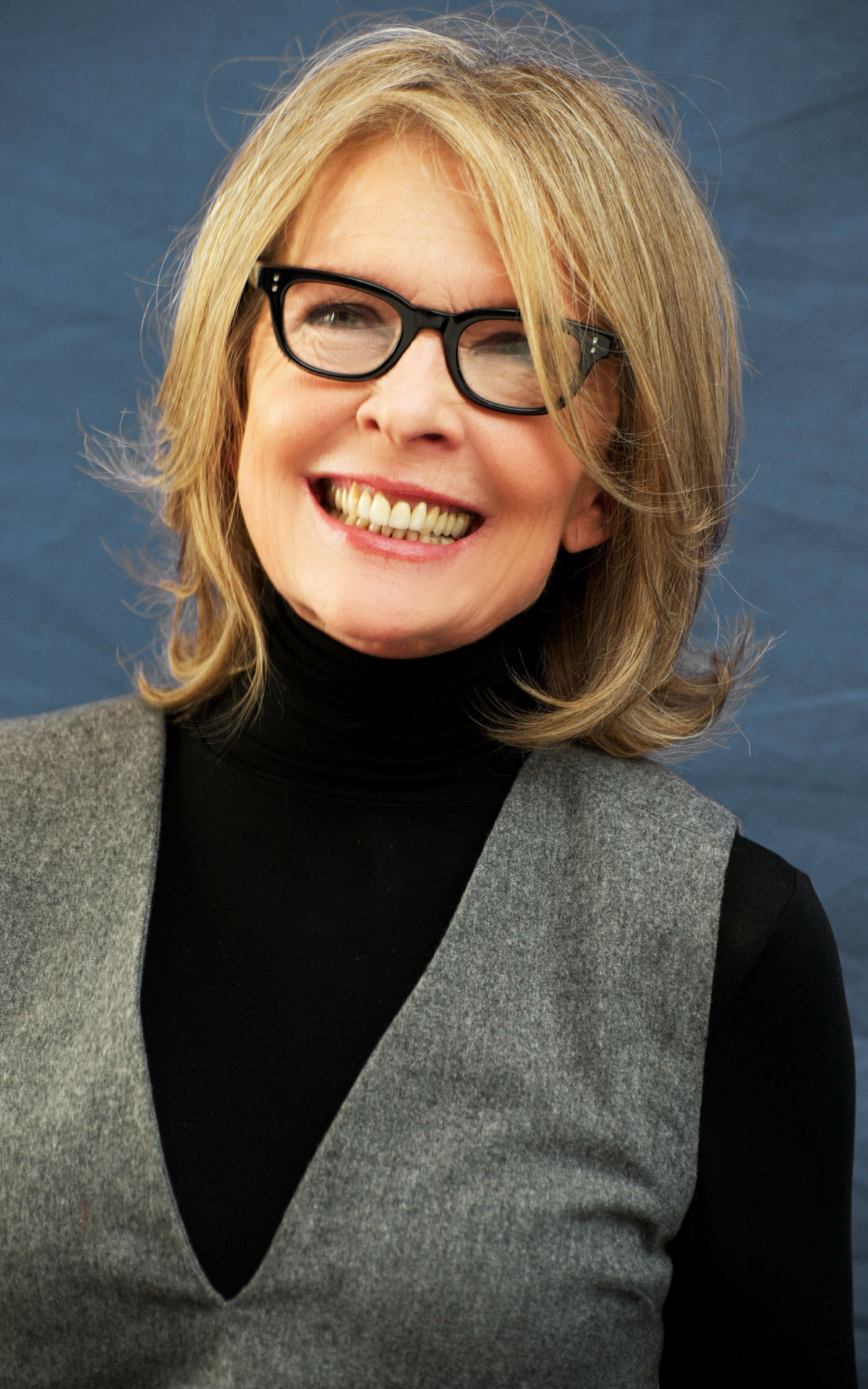 Diane Keaton, Pictures collection, Desktop backgrounds, Artistic charm, 1200x1920 HD Phone