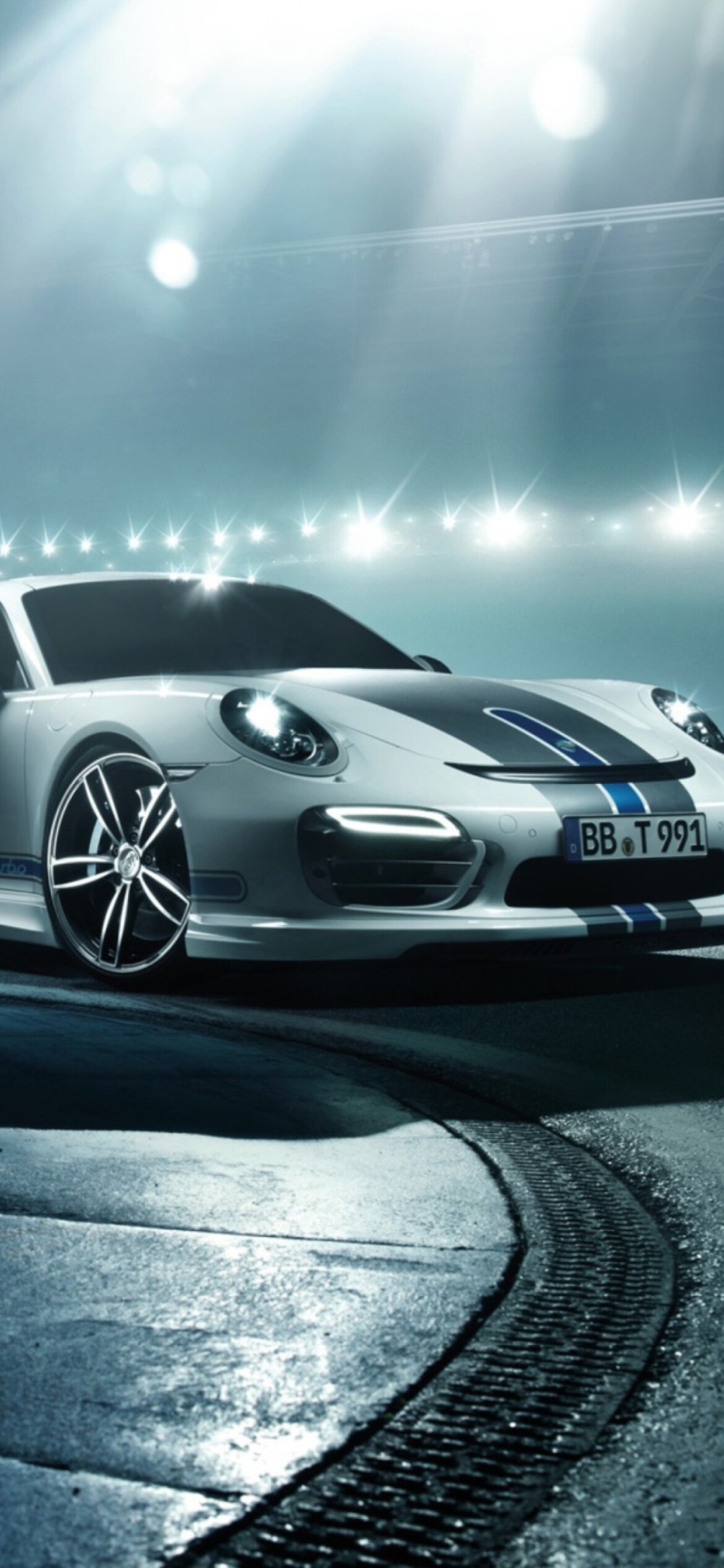 Porsche: 911 Turbo, All-wheel-drive, The eight-speed dual-clutch automatic. 1170x2540 HD Wallpaper.