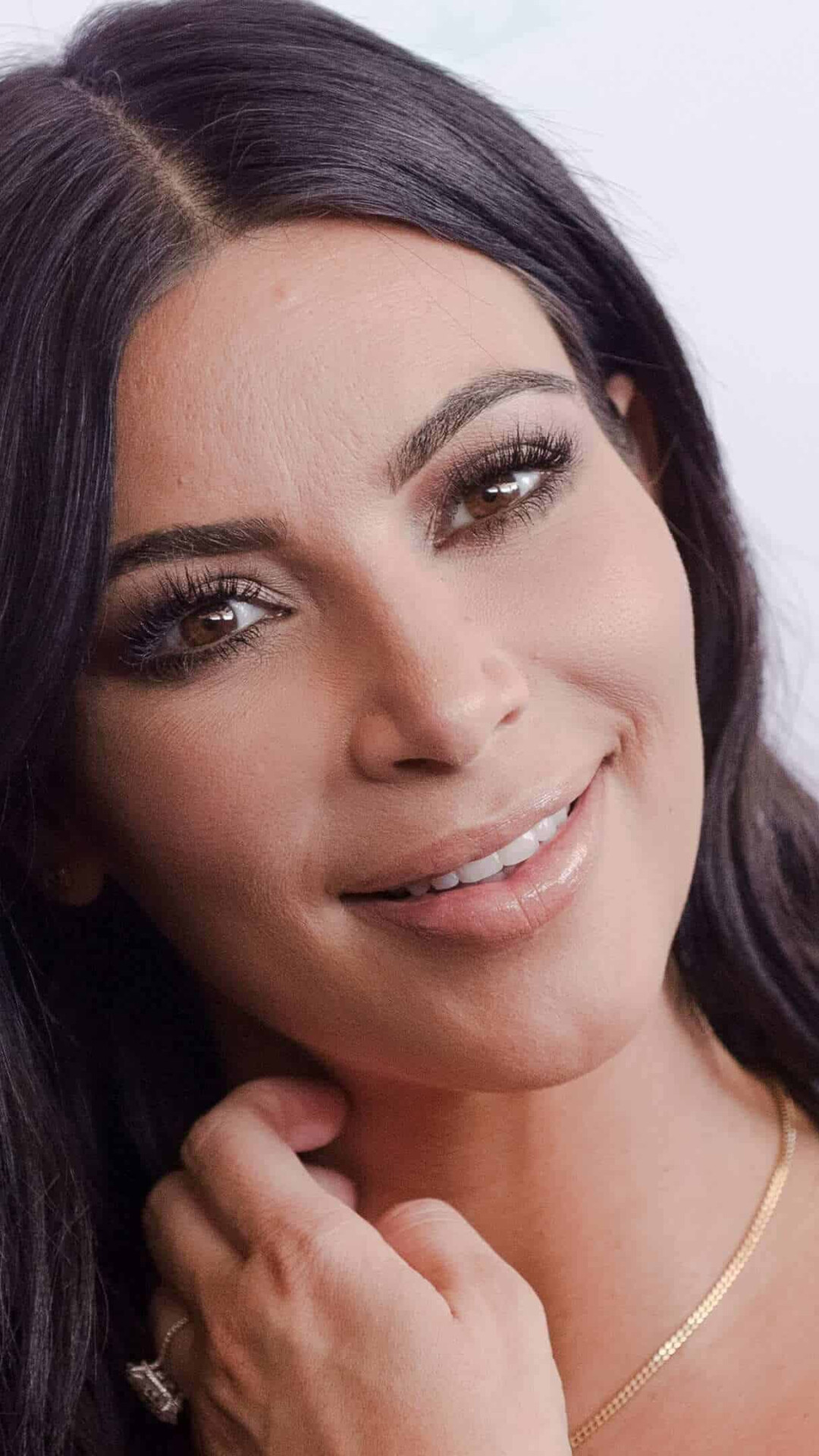 Kim Kardashian: One of the most popular and richest celebrities in the recent times. 1080x1920 Full HD Wallpaper.