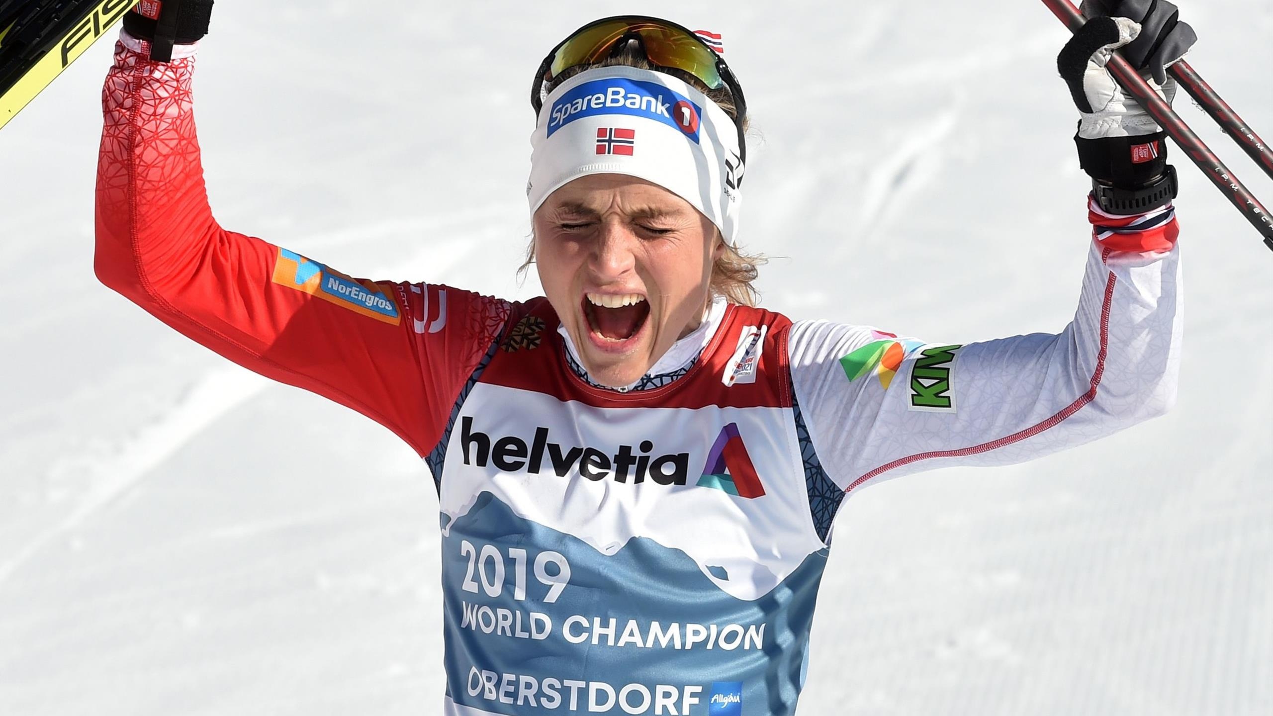 Therese Johaug, Skiing champion, Winter sports, Nordic news, 2560x1440 HD Desktop
