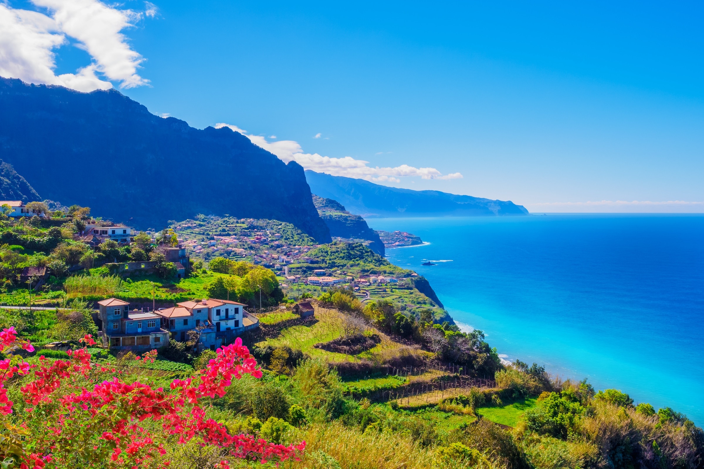 Madeira travels, Madeira reisefhrer, Exquisite landscapes, Travel guide, 2400x1600 HD Desktop