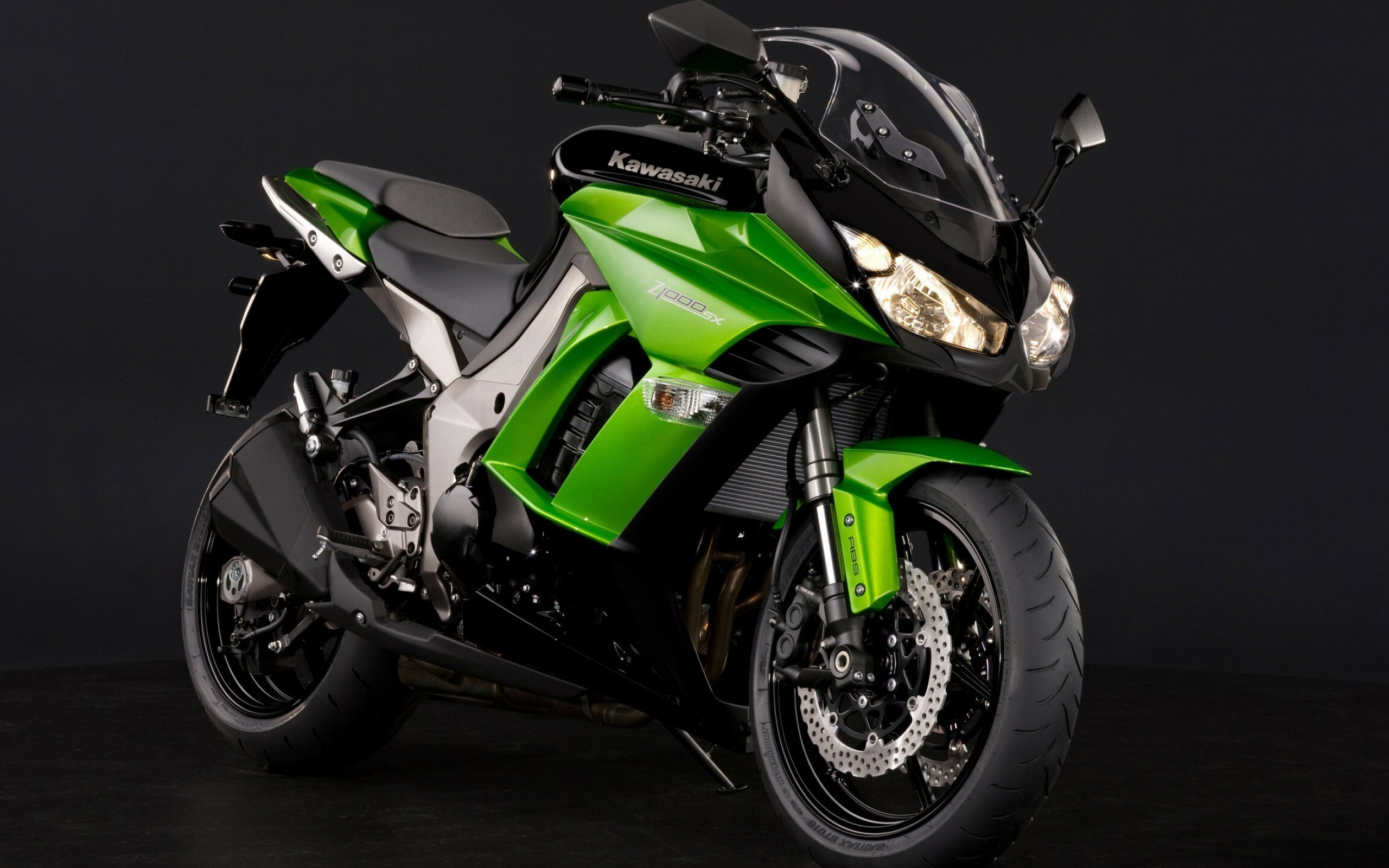 Kawasaki: Motorcycle, sold in some markets as the Ninja 1000, Z1000S or Z1000SX. 2560x1600 HD Background.