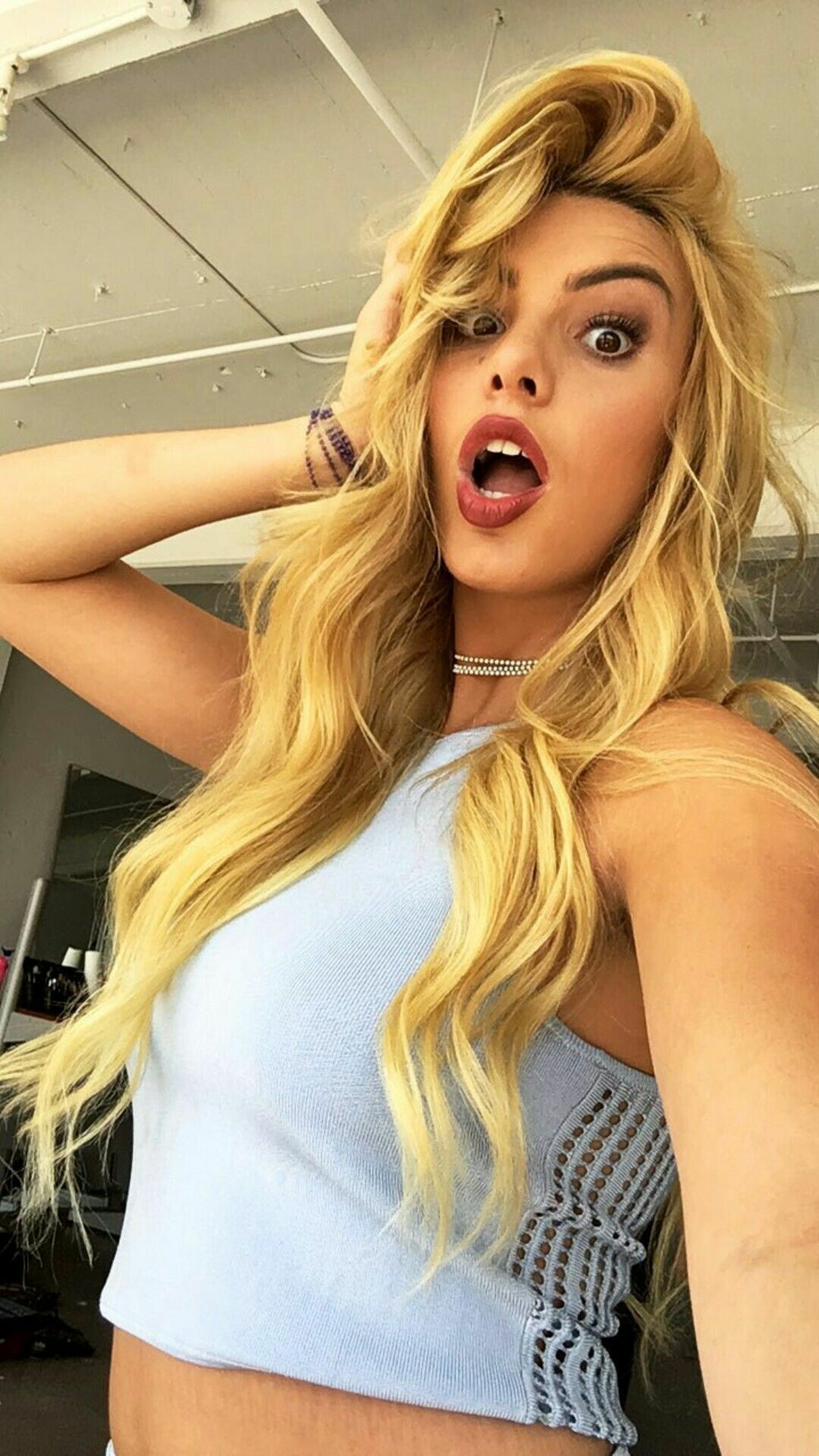 Lele Pons: Was a guest speaker at the 2020 CES conference held in Las Vegas. 1080x1920 Full HD Wallpaper.