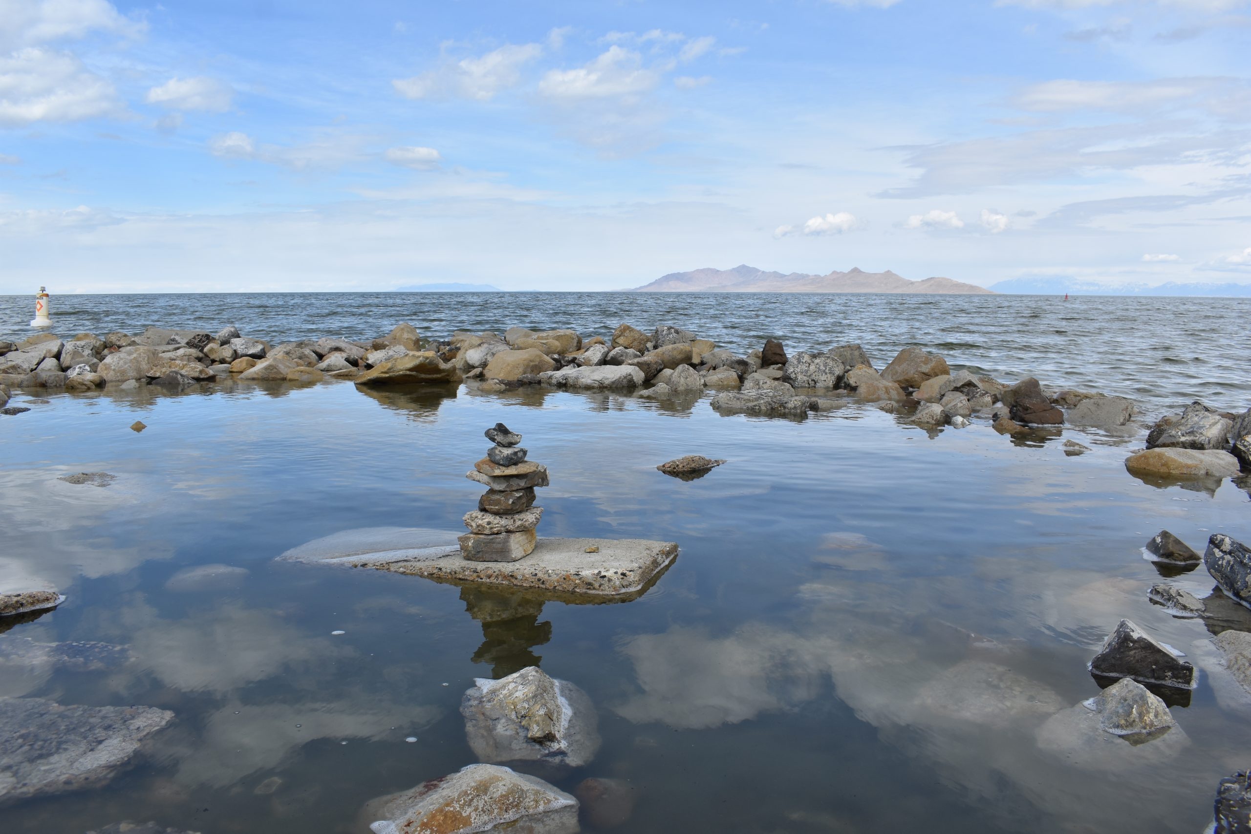 Utah's natural wonder, Salt lake state park, Family adventure, Great Salt Lake, 2560x1710 HD Desktop