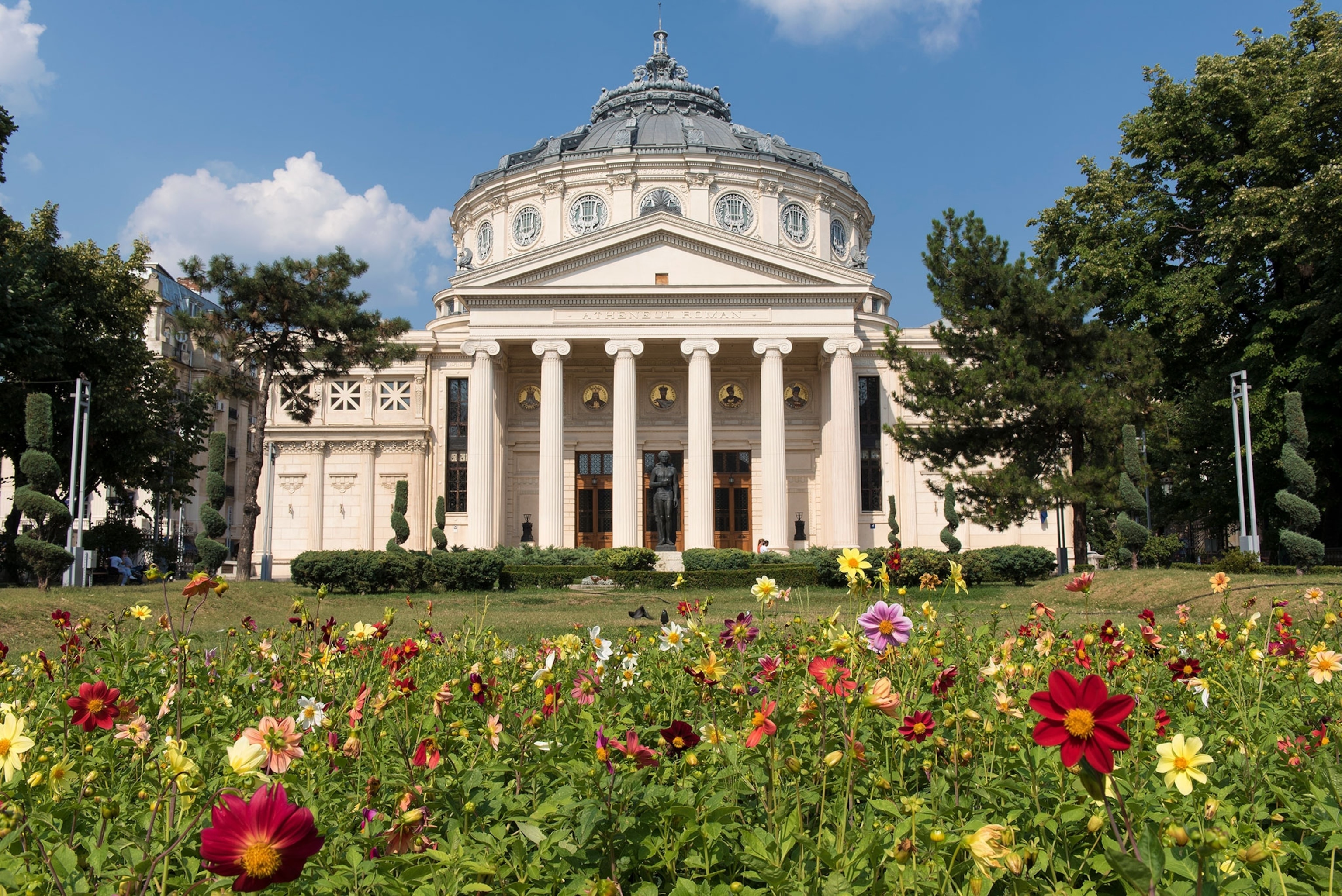 Bucharest sightseeing, Romanian landmarks, Cultural exploration, Hidden gems, 3080x2060 HD Desktop