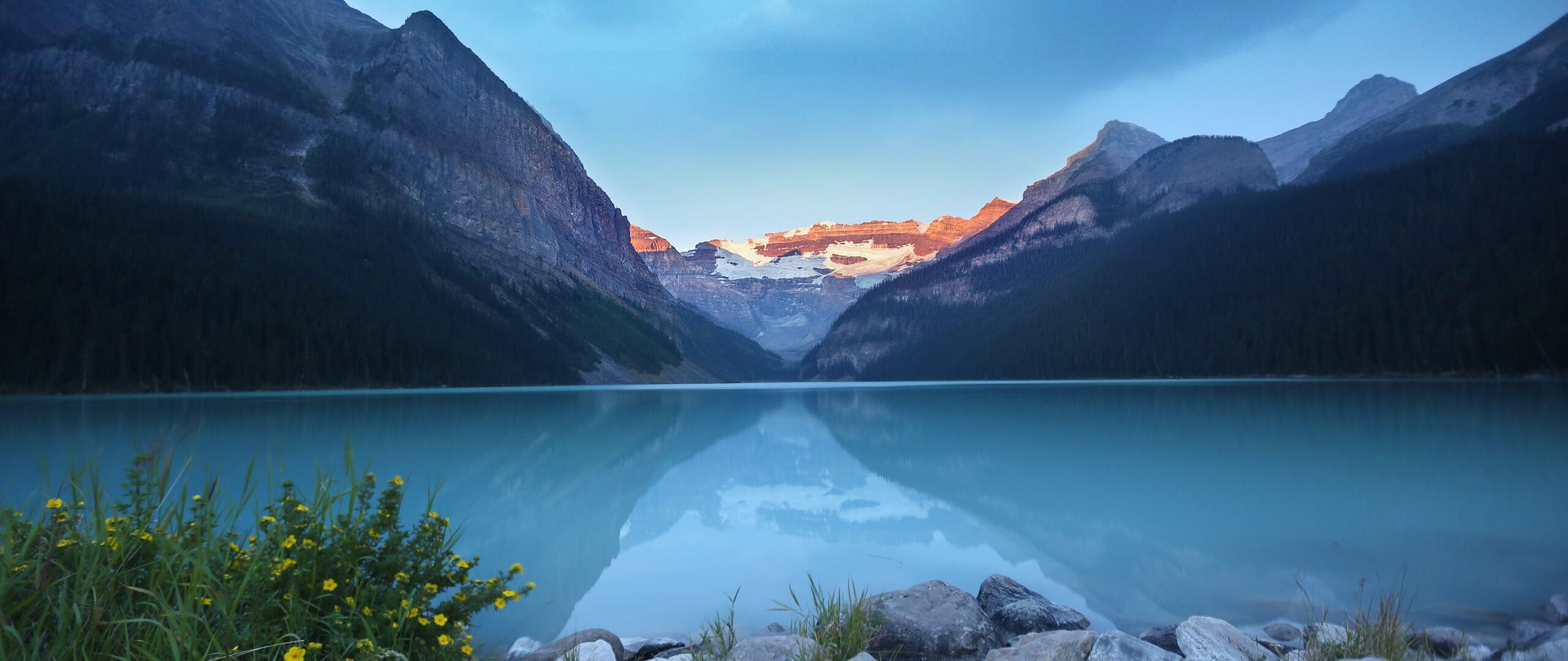 Lake Louise Canada view, 4k wallpapers, 2560x1080 Dual Screen Desktop