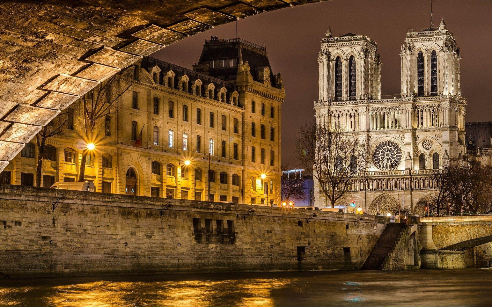 Notre-Dame Cathedral, Travels, Desktop wallpaper, Mesmerizing beauty, 1920x1200 HD Desktop