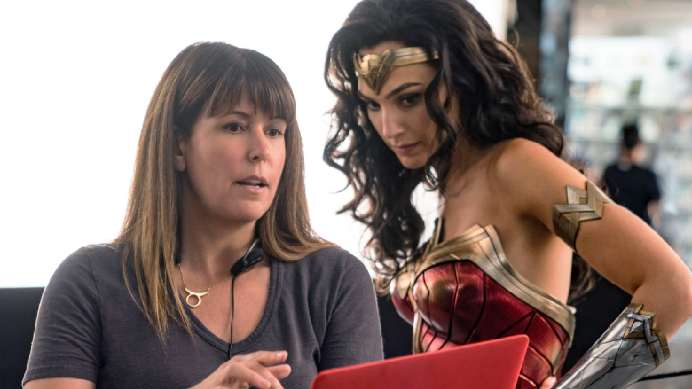 WB ask Patty Jenkins, Direct Wonder Woman, Three times, 2400x1350 HD Desktop
