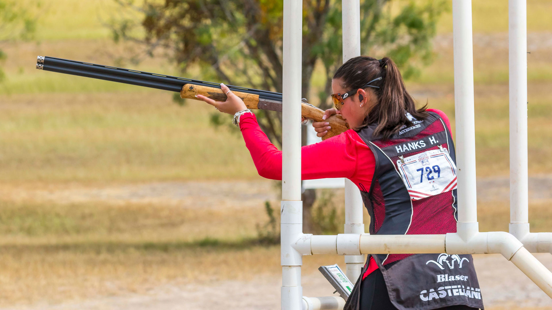 Skeet Shooting: Haylyn Hanks, One of the best junior clay shooters in the US. 1920x1080 Full HD Background.
