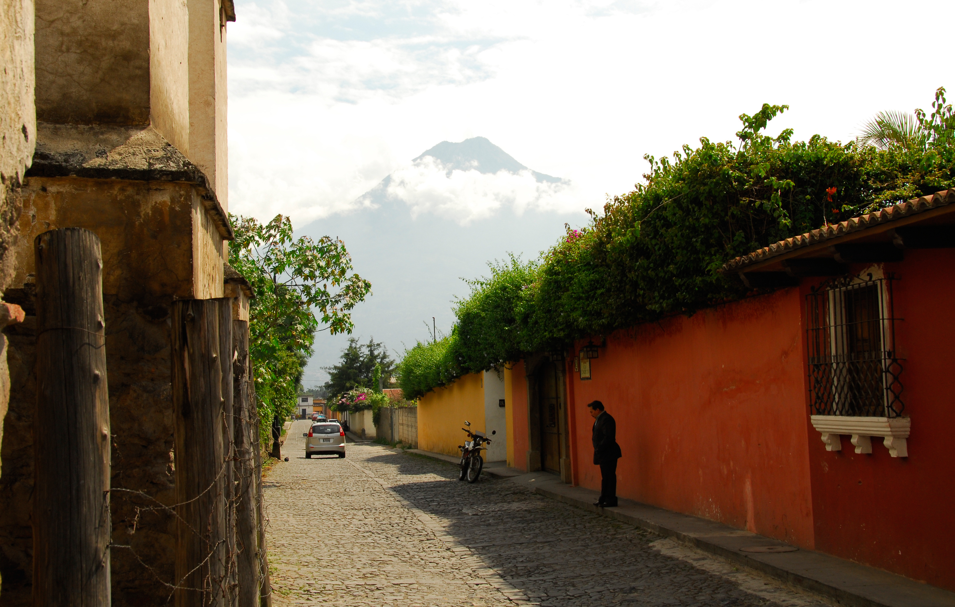 Free download Antigua Guatemala, Beautiful wallpapers, Guatemalan charm, Captivating city, 3300x2100 HD Desktop