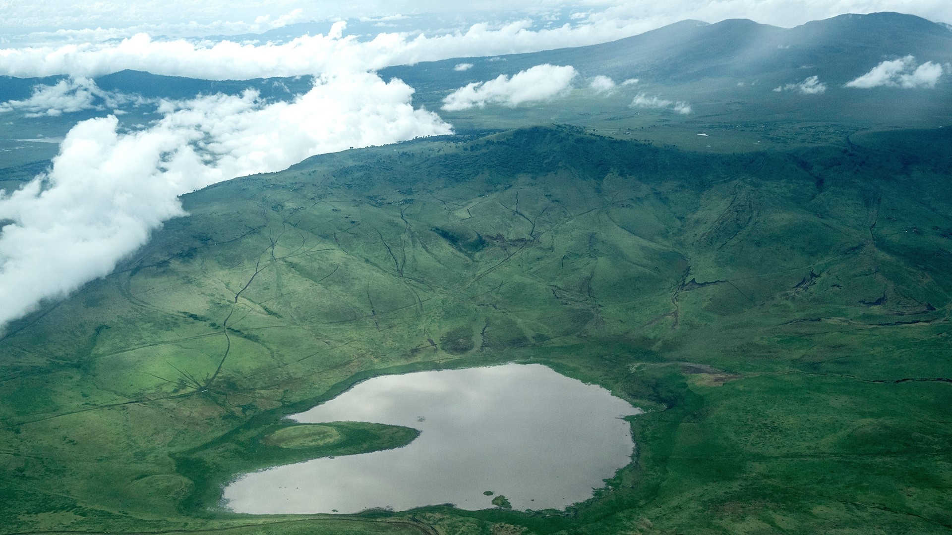 Aerial view, Ngorongoro Crater, Ngorongoro Conservation Area, Tanzania, 1920x1080 Full HD Desktop