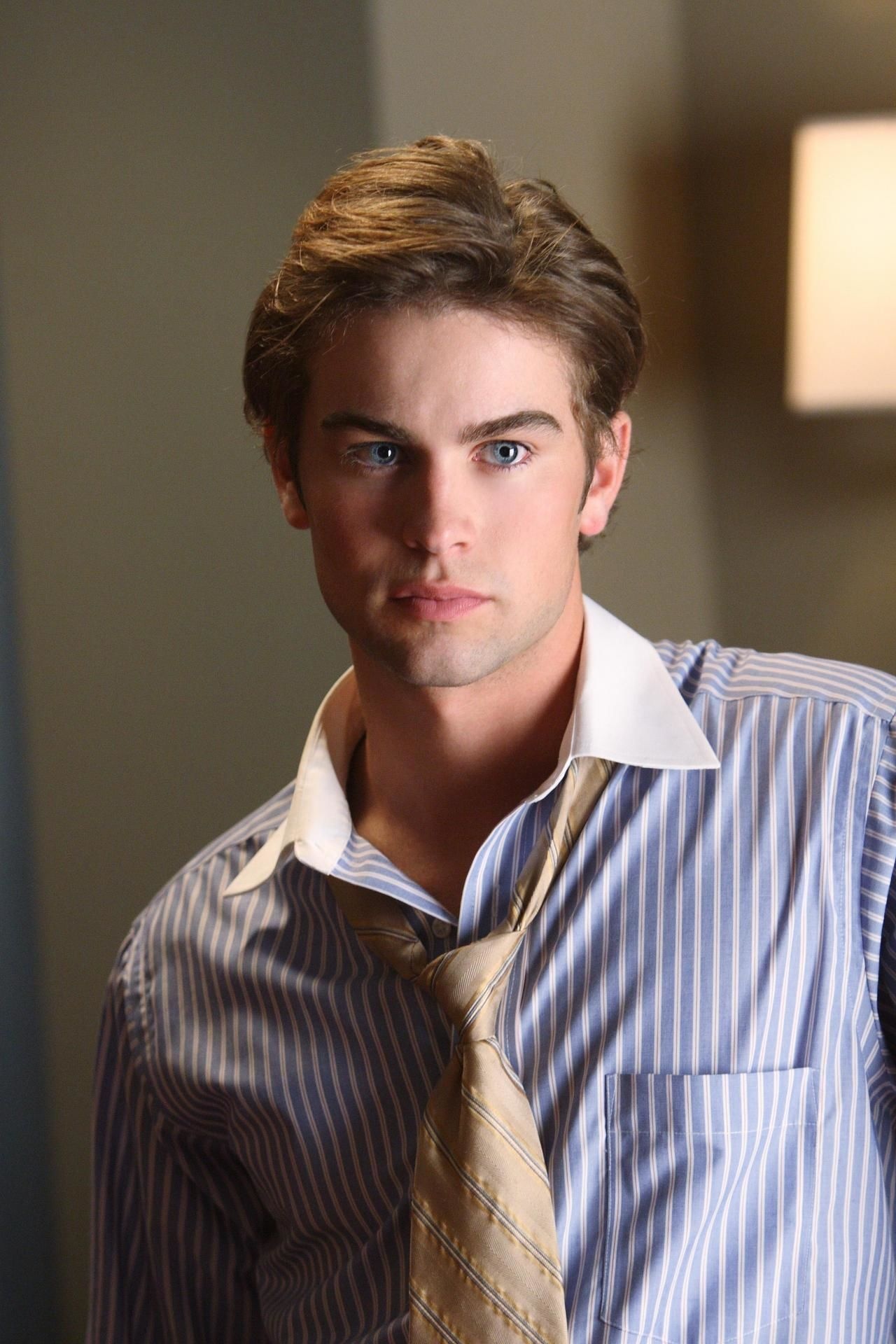 Chace Crawford: Nate Archibald, Editor-in-chief at The New York Spectator, Gossip Girl. 1280x1920 HD Background.