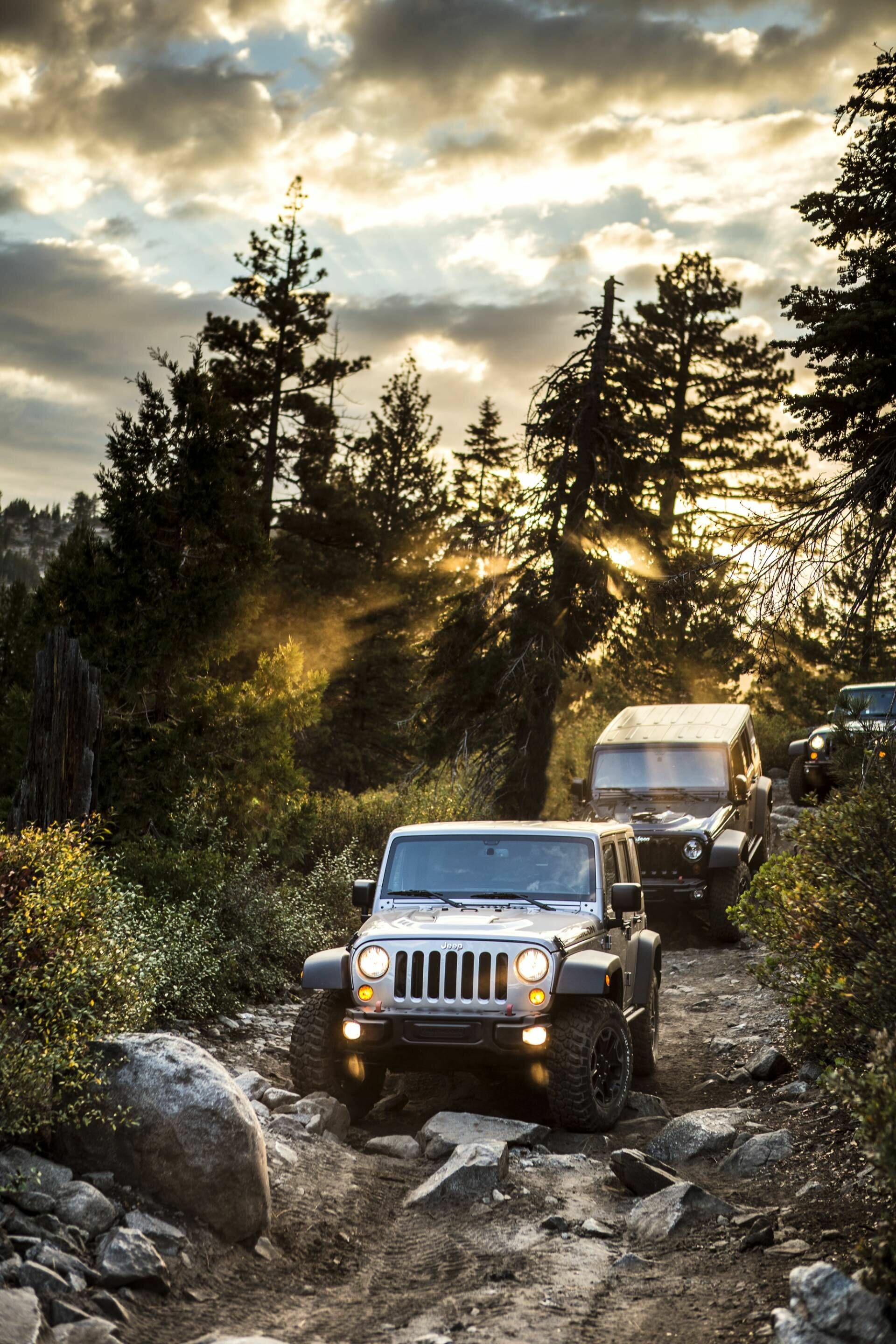 Jeep Wrangler: Trails, Rubicon, Outwardly strongly resembling the CJ-7 model. 1920x2880 HD Wallpaper.