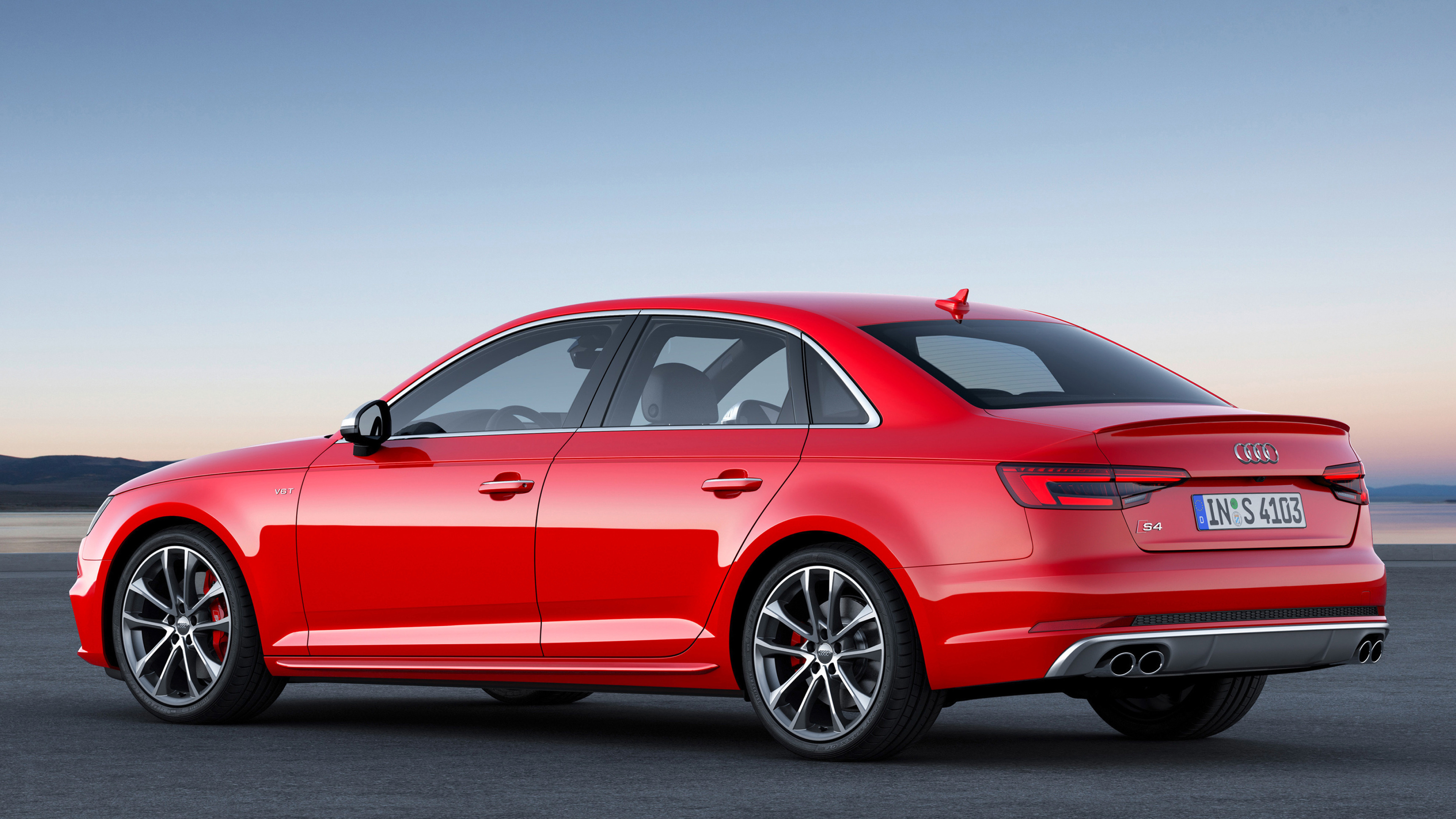 Audi S4, High-performance sedan, Thrilling driving experience, Cutting-edge technology, 3840x2160 4K Desktop
