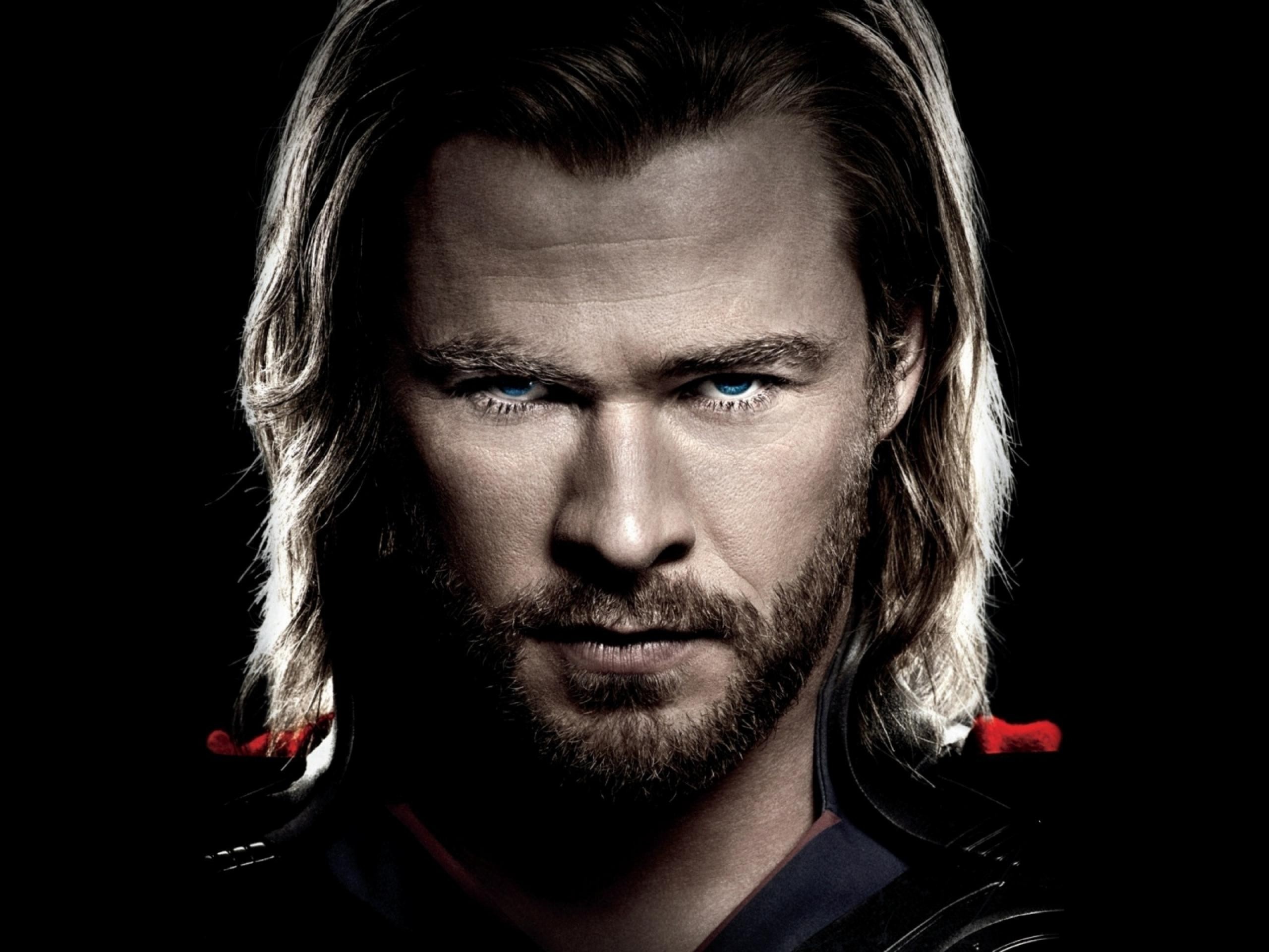 Chris Hemsworth: An Australian Actor best known for portraying the 'Marvel Comics' superhero. 2560x1920 HD Background.