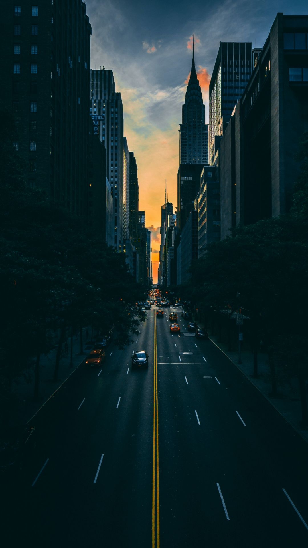City: Middle Manhattan during the sunrise, Amazing view of the Empire State Building, New York. 1080x1920 Full HD Wallpaper.