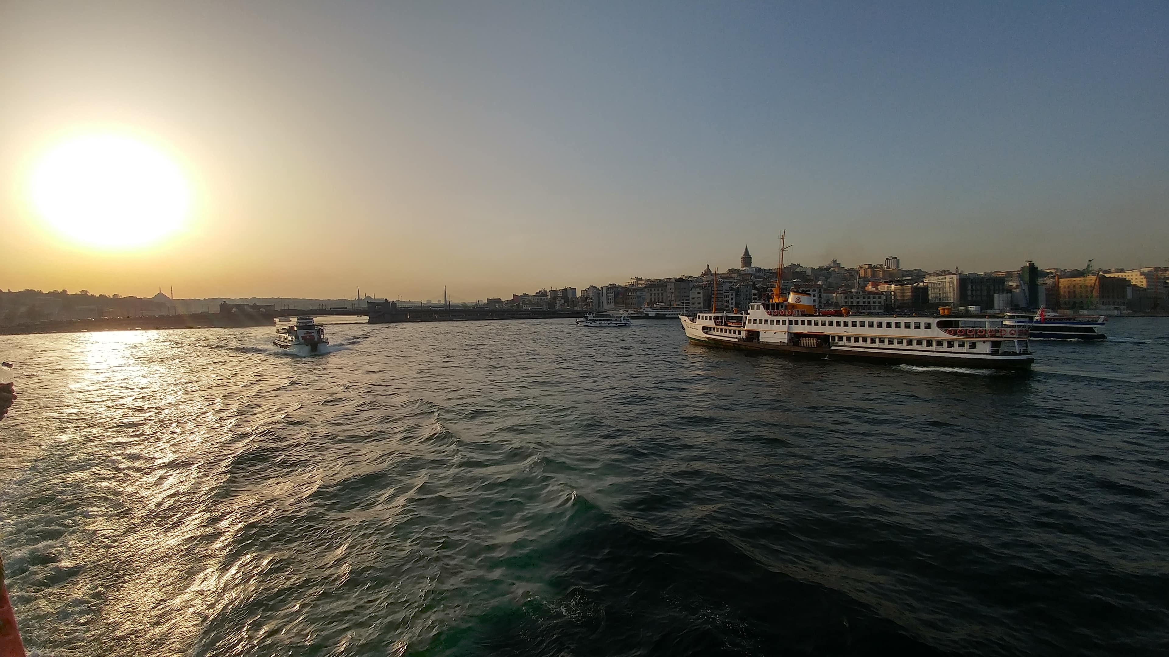 Ship: Water vehicle, Watercraft, Cruise vessel, Sea, Istanbul, Boat, Ocean. 3840x2160 4K Background.