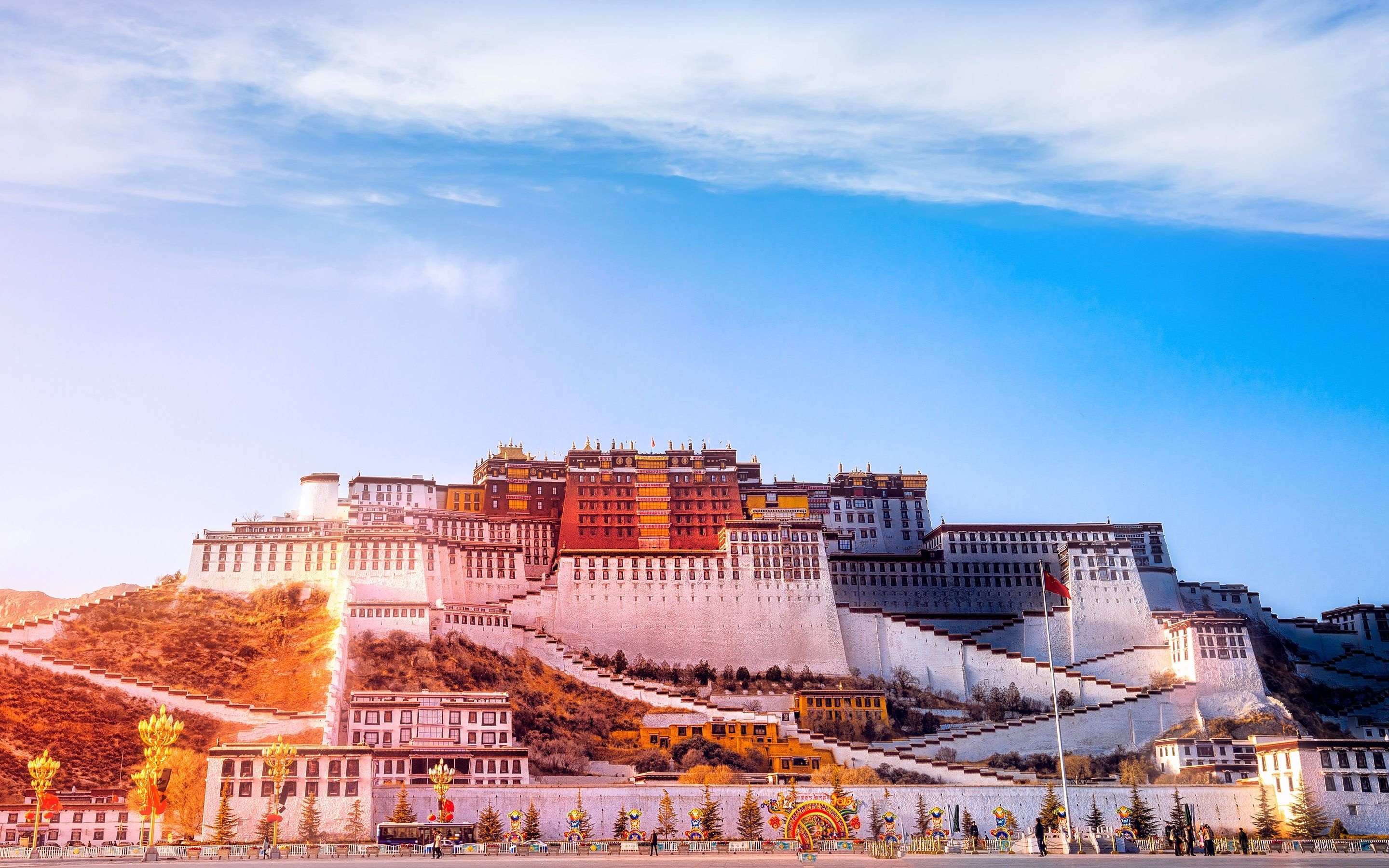 Potala Palace, Lhasa, Top Free Backgrounds, 2880x1800 HD Desktop