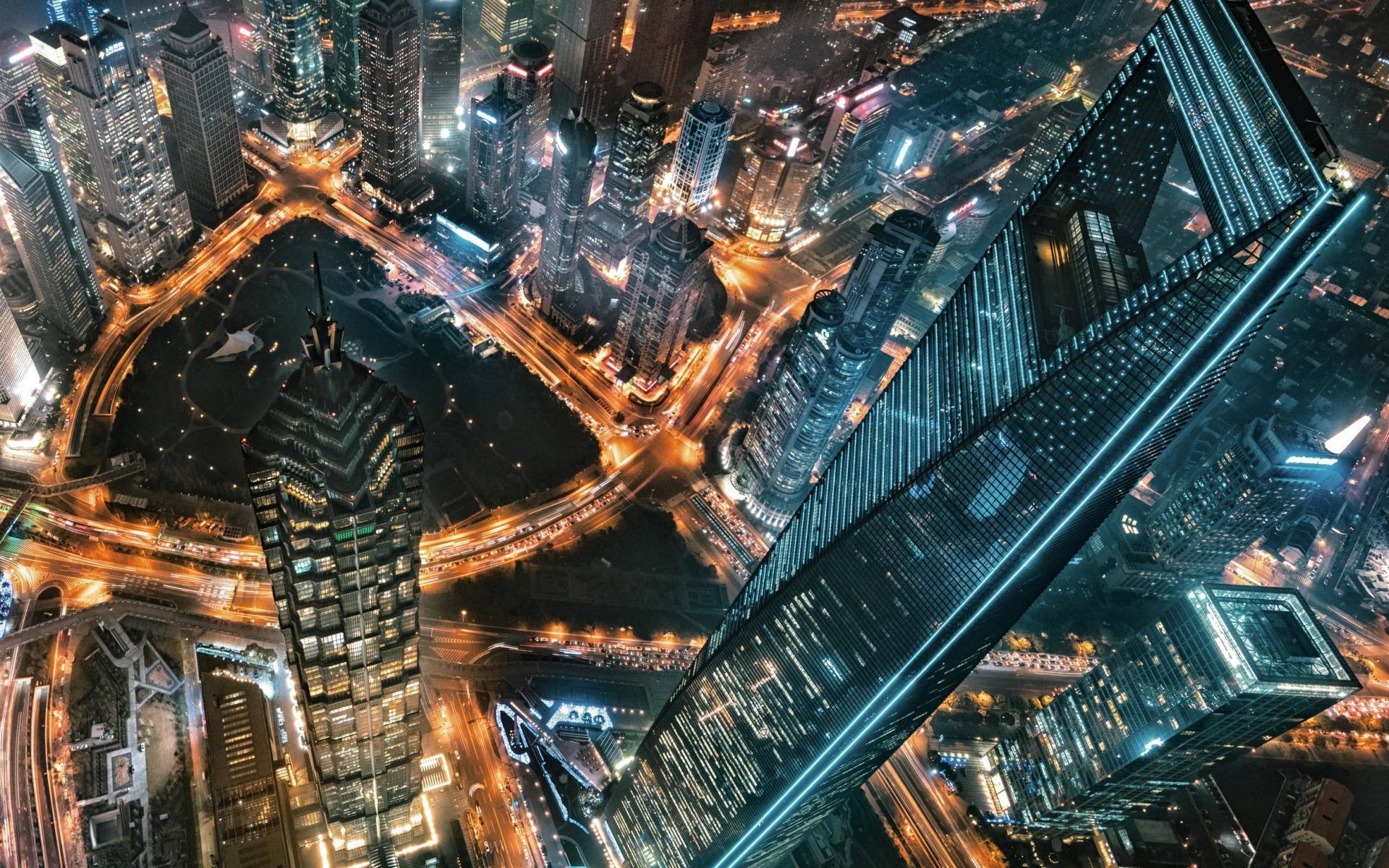 Luftaufnahme des Shanghai World Financial Center bei Nacht, 1920x1200 HD Desktop