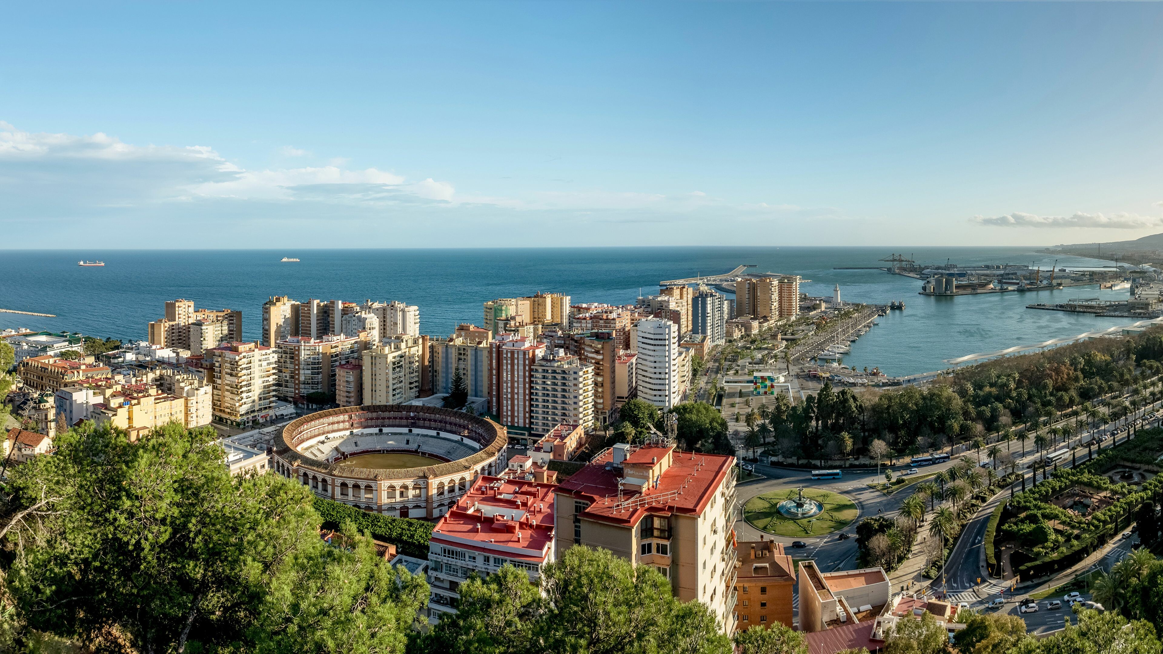 Spain: Malaga, A country primarily located in southwestern Europe. 3840x2160 4K Wallpaper.
