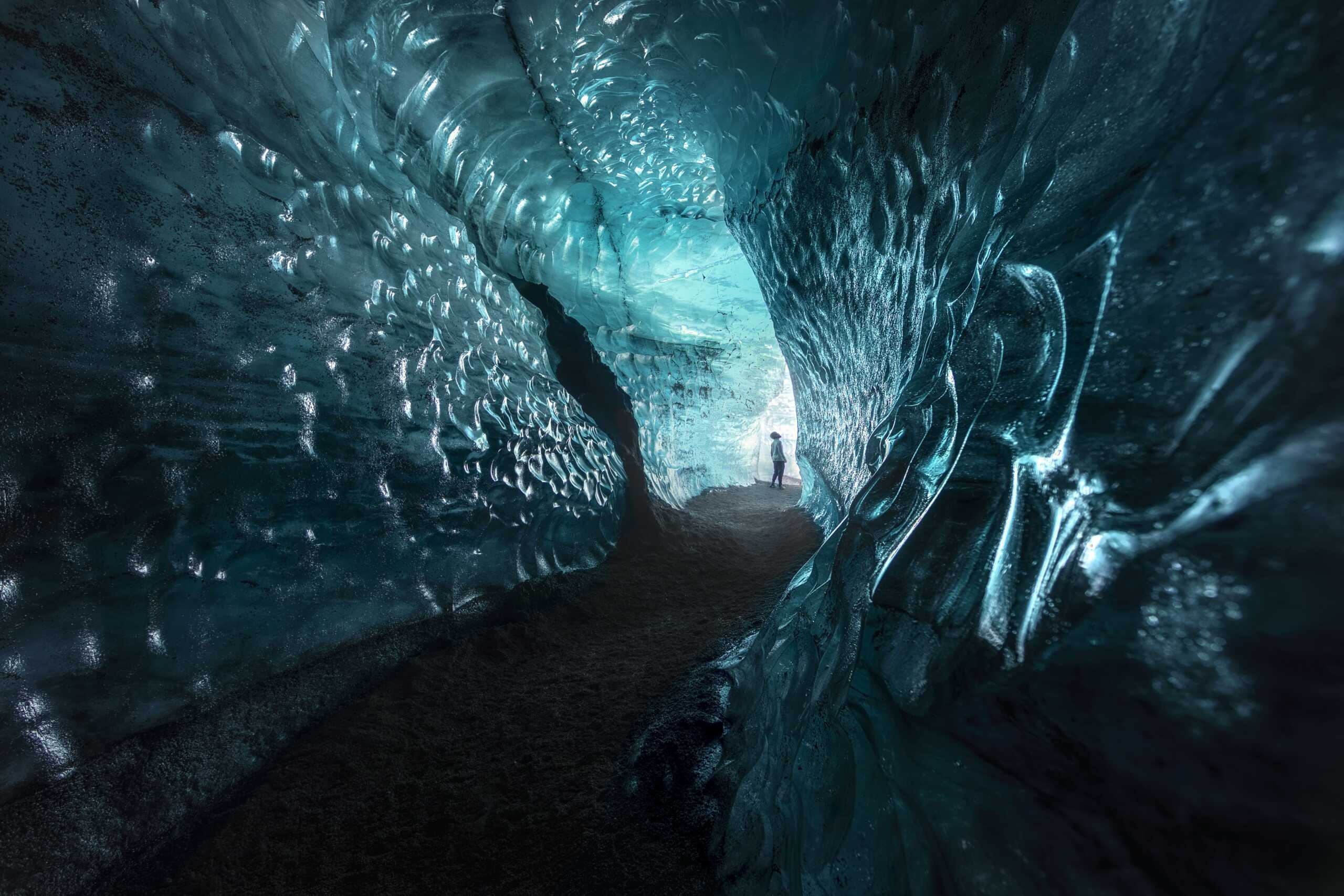 Ice Cave, Katla volcano, Super jeep adventure, Vk's icy treasure, 2560x1710 HD Desktop
