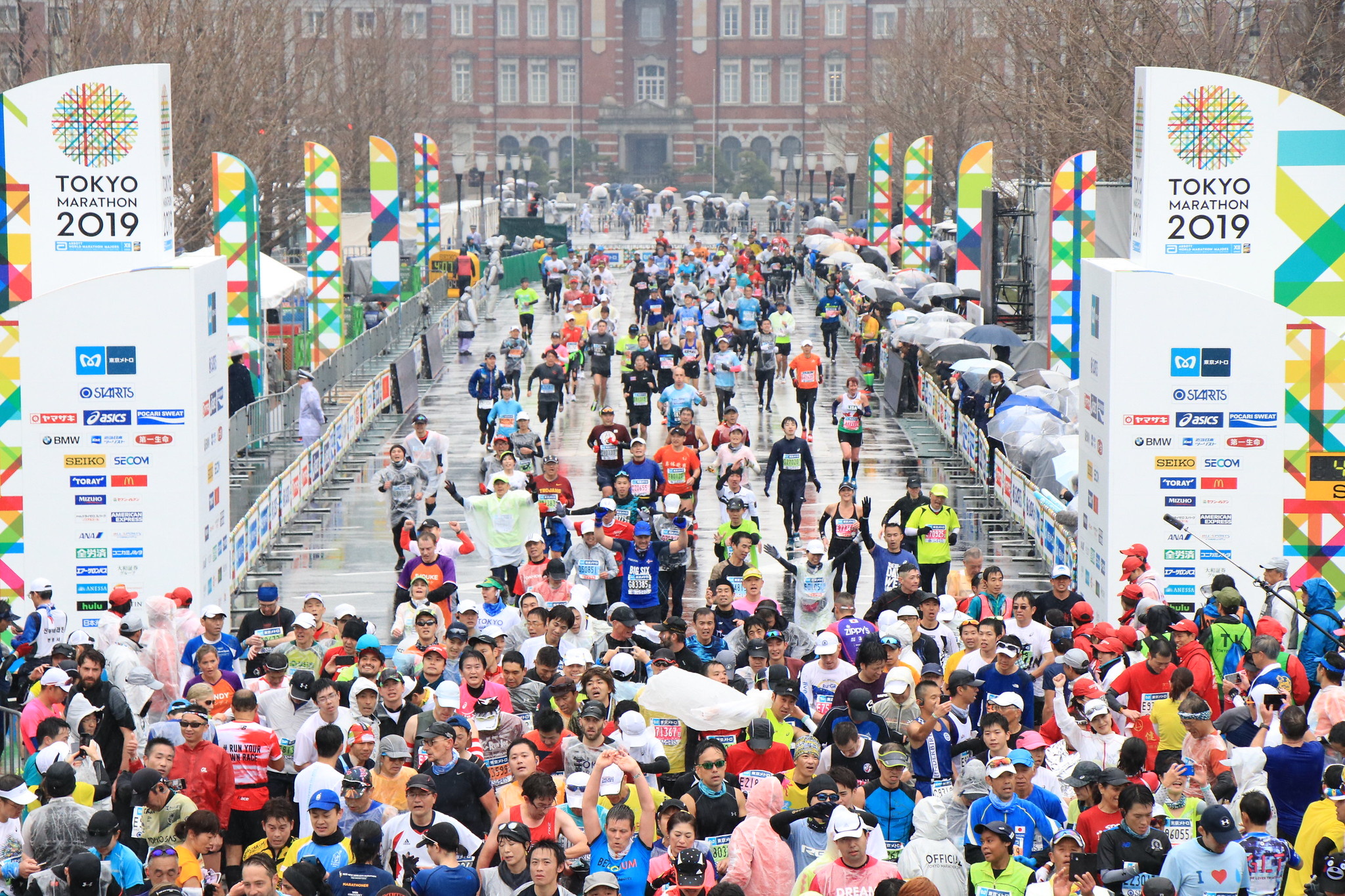 Marathon: Tokyo 2019, A footrace run on an open course of 42.195 kilometers, Popular sports in Tokyo. 2050x1370 HD Background.