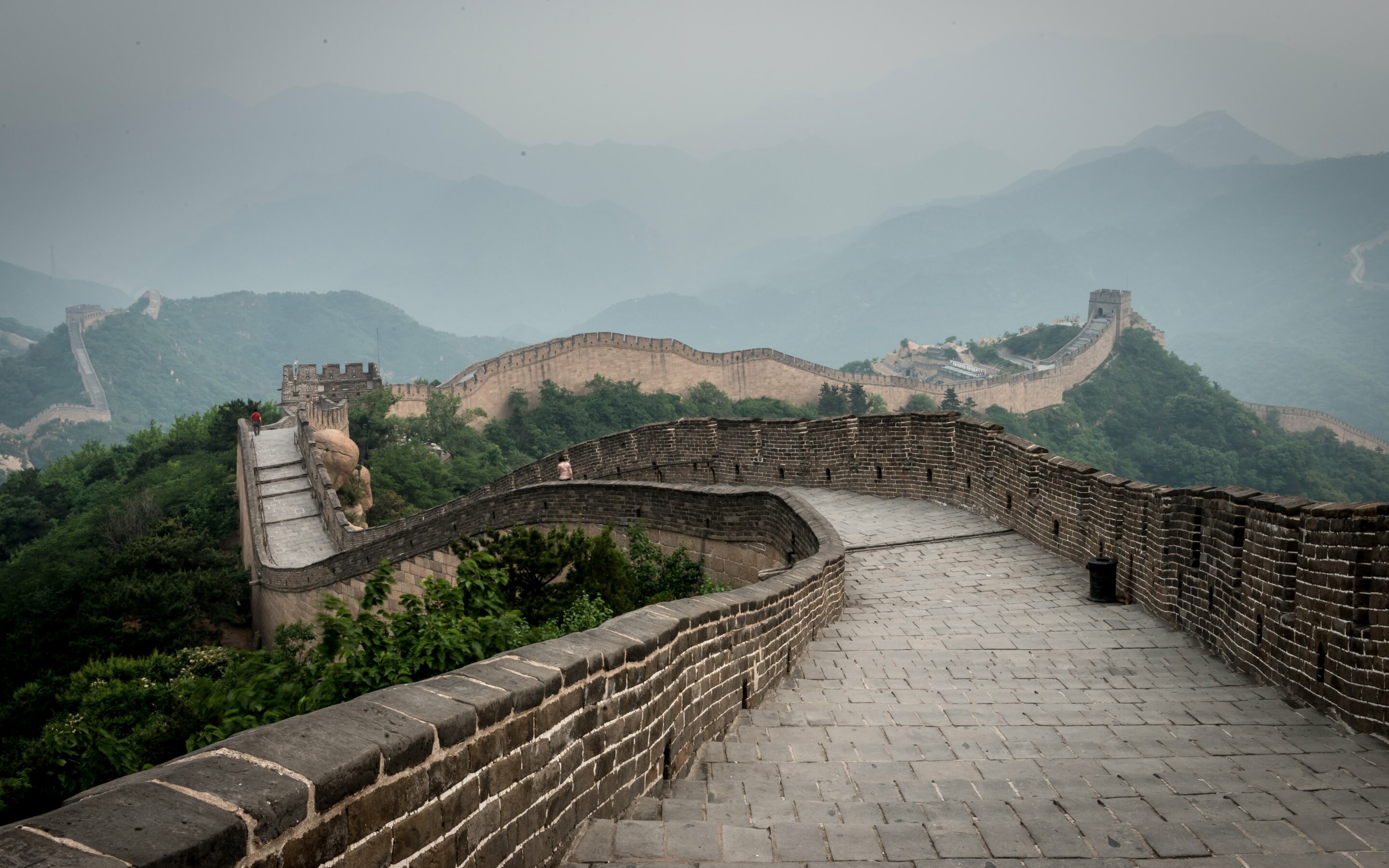 China: Great Wall, A series of fortifications that were built across the historical northern borders of ancient Chinese states. 2880x1800 HD Background.