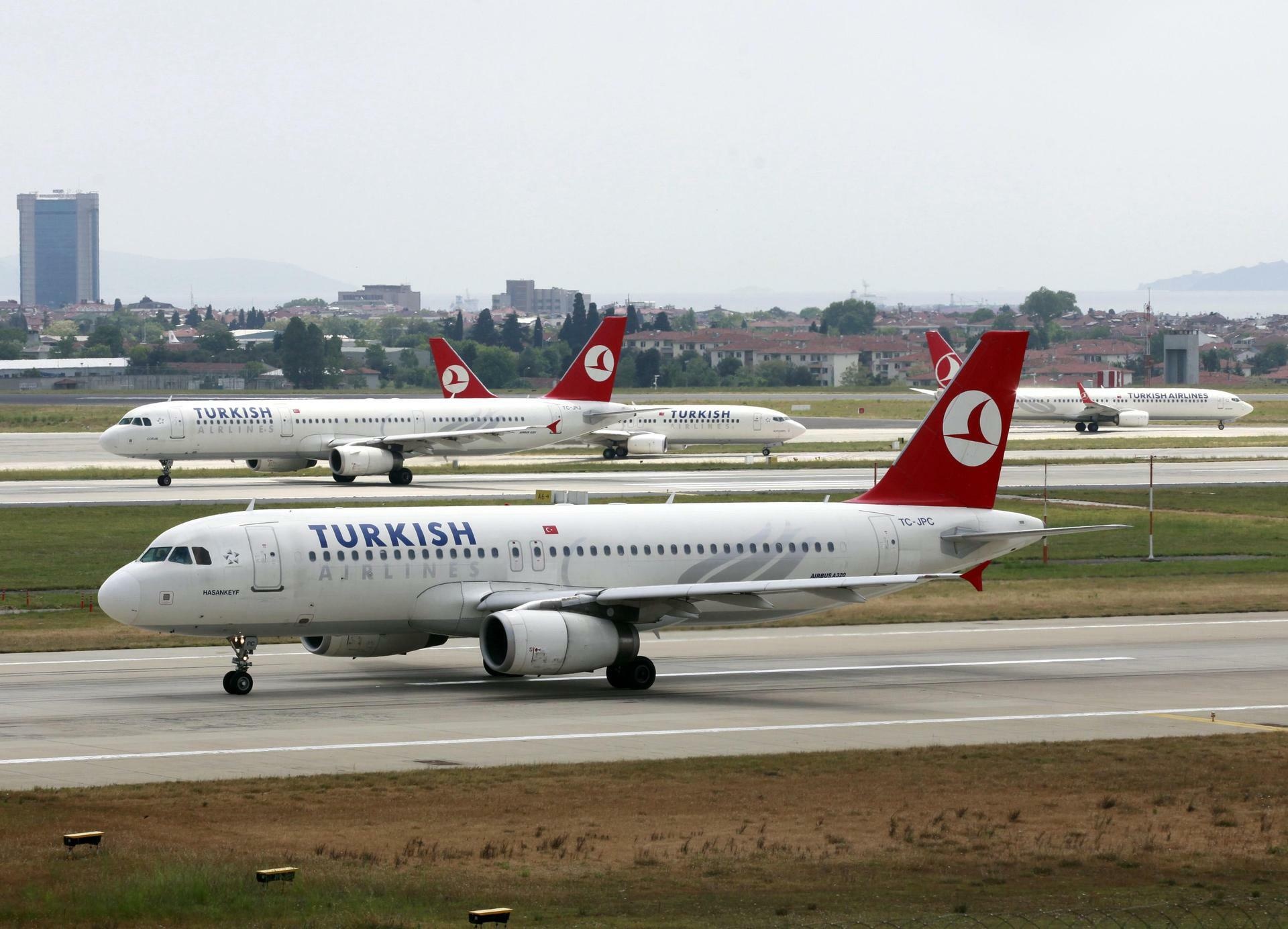 Turkish Airlines, Gewinnsprung success, Lufthansa's competition, Airline industry, 1920x1390 HD Desktop