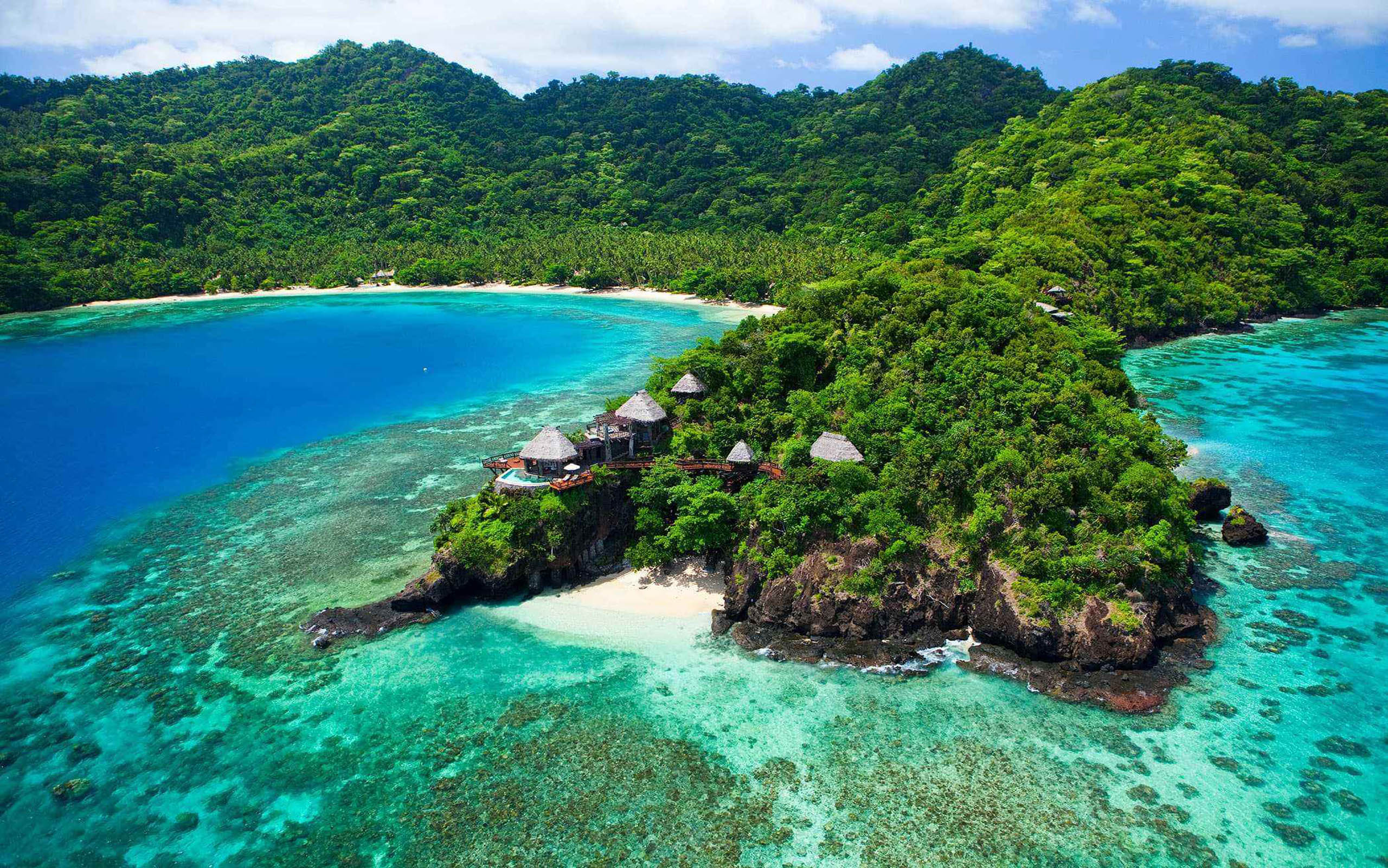 Fiji: Peninsula Villa Laucala, Private Islandsi Resort, Tasman Sea. 2560x1600 HD Wallpaper.