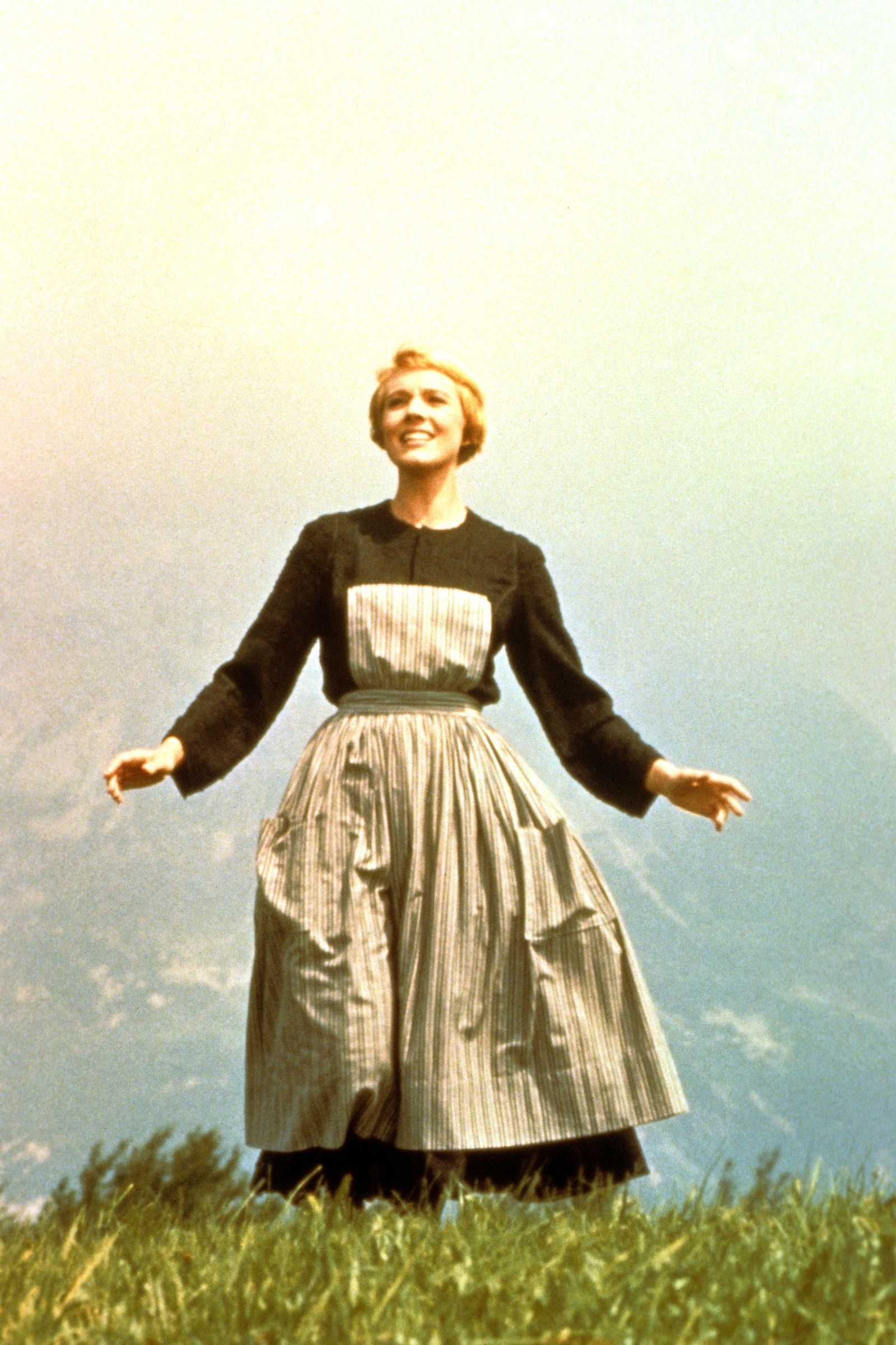 Sound of Music stylish moments, Costumes, Movie, Julie Andrews, 1600x2400 HD Phone