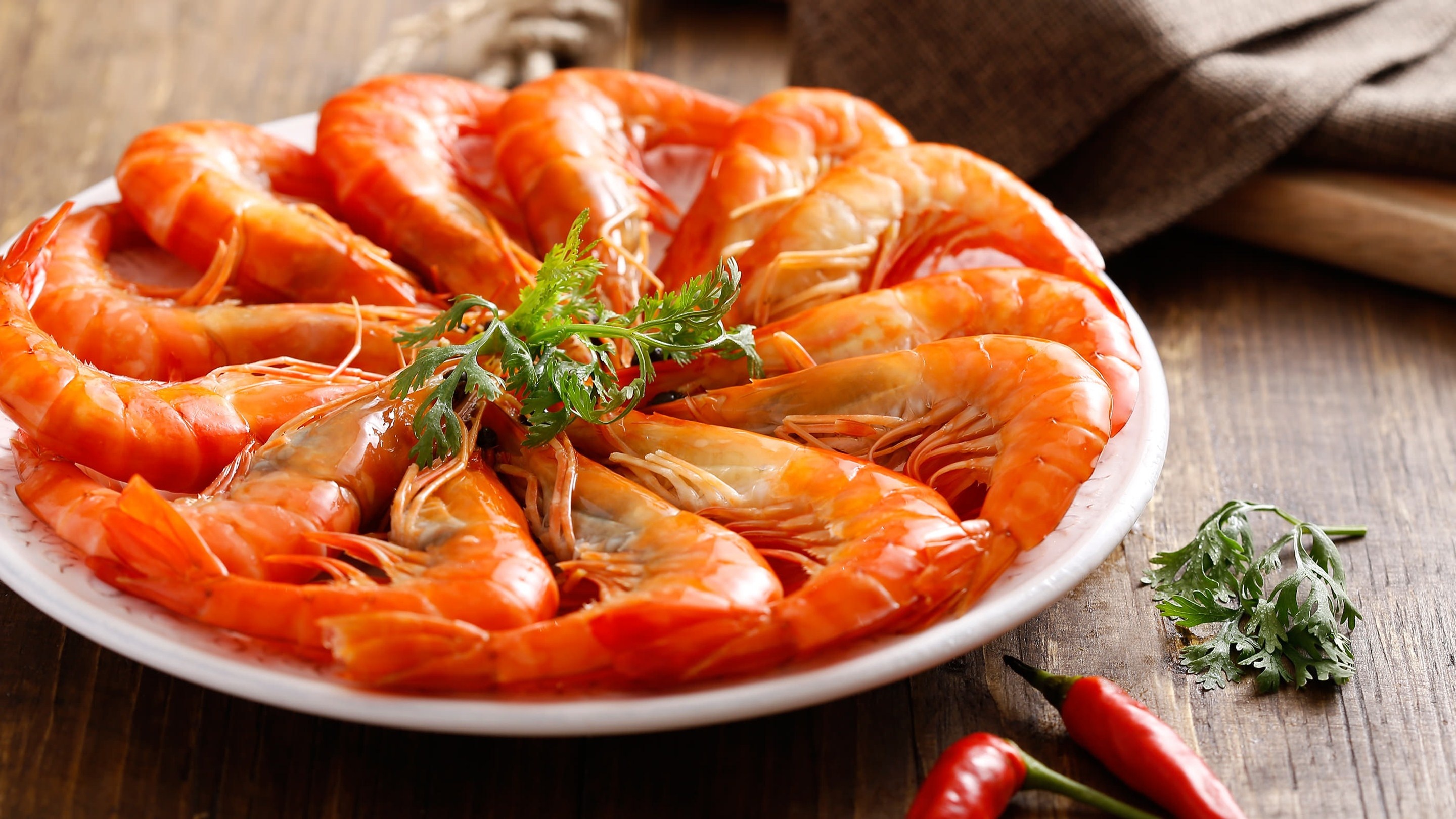 Seafood: A crustacean with an elongated body, A form of shellfish. 2880x1620 HD Wallpaper.