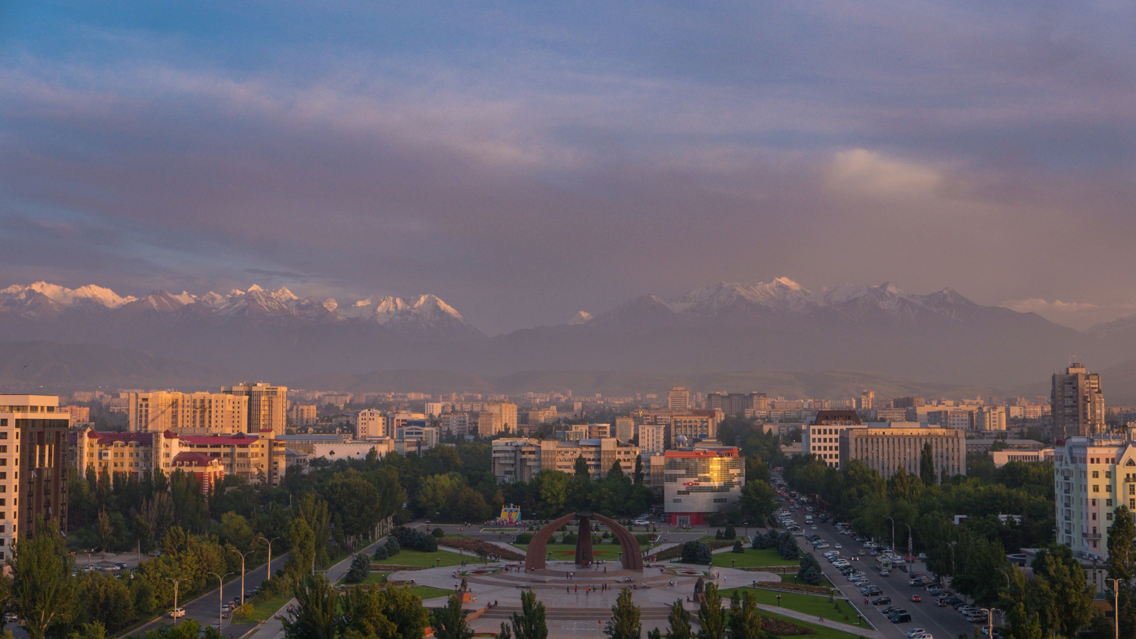 Bishkek, Kyrgyzstan sunset, Time lapse, 3840x2160 4K Desktop
