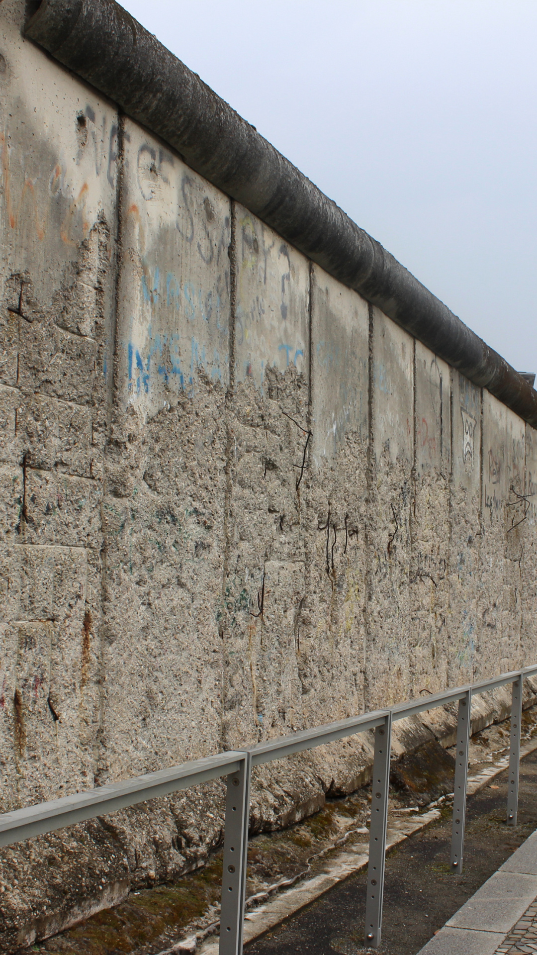 Berlin Wall, Wallpaper download, High quality, Berlin, 1080x1920 Full HD Phone