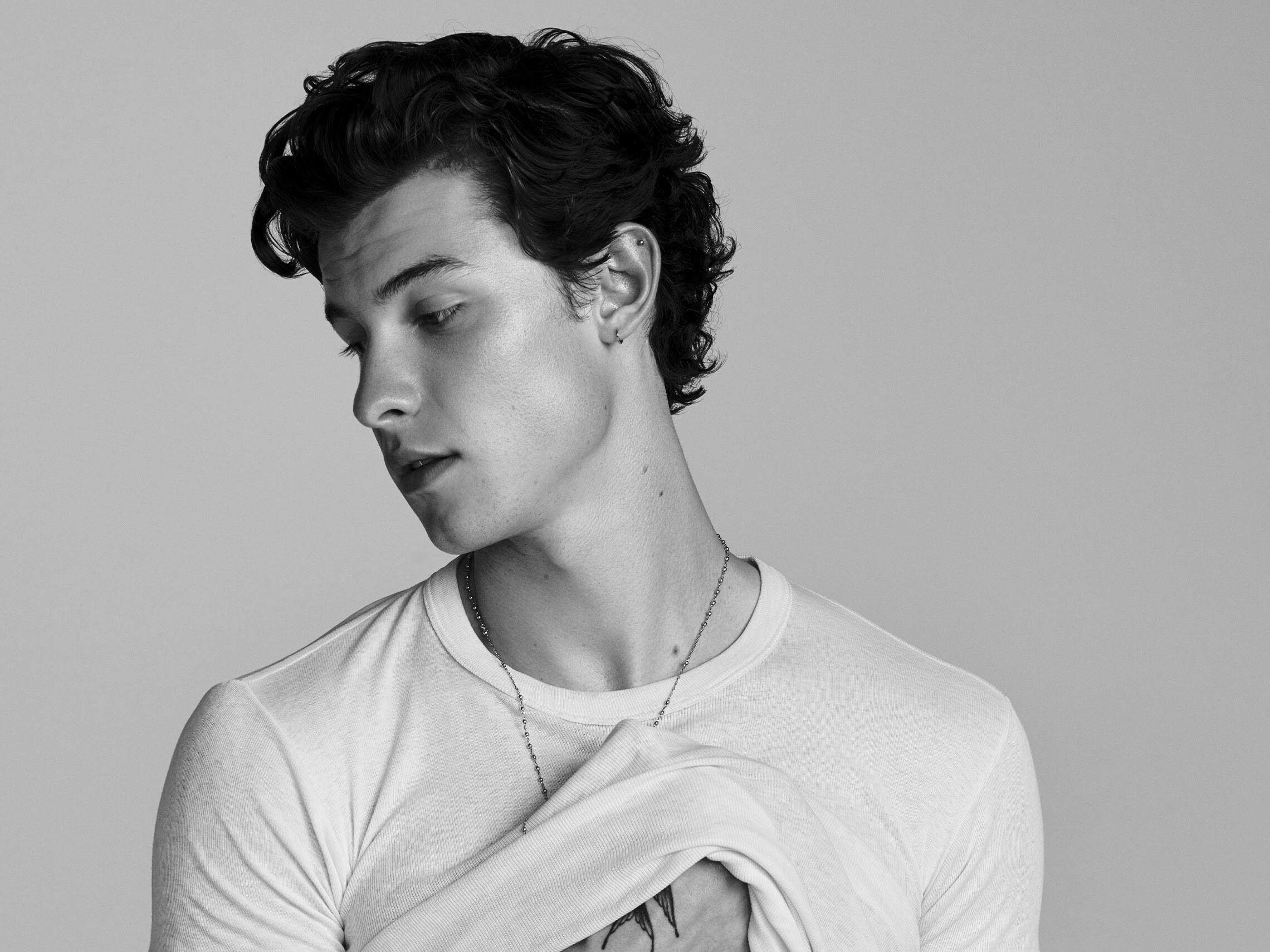 Shawn Mendes: "Mercy" was serviced to US top 40 radio stations on October 18, 2016. 2280x1710 HD Wallpaper.
