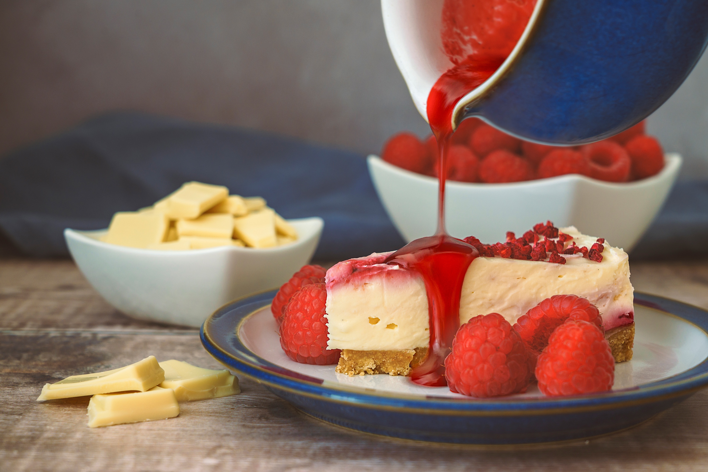 Cheesecake: A famously smooth-tasting cake. 3000x2000 HD Wallpaper.