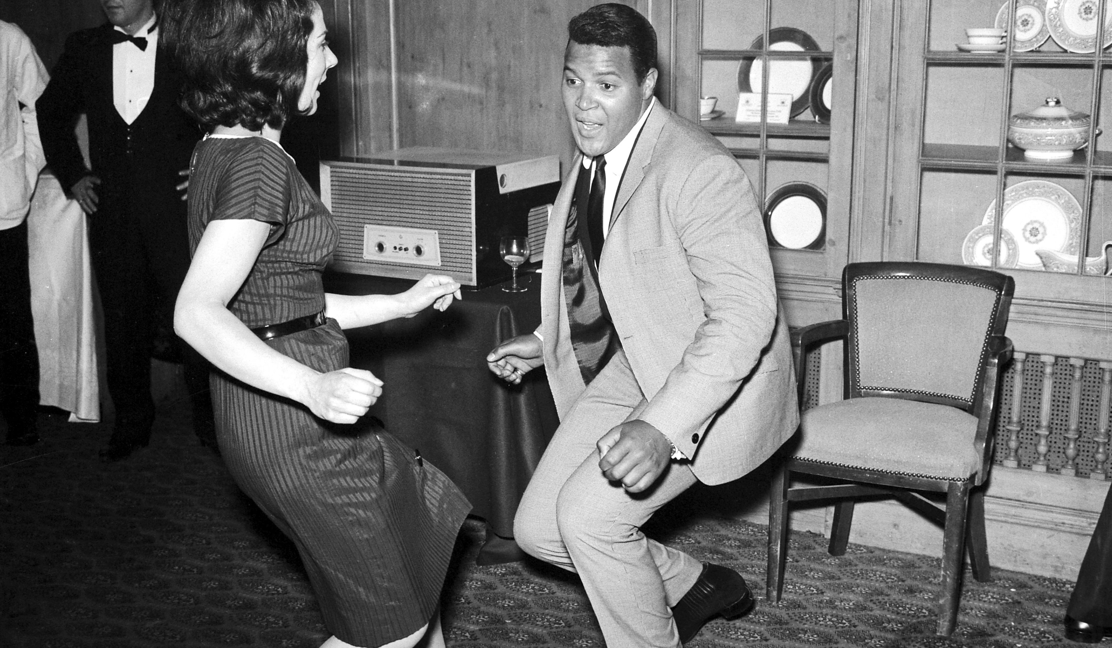 Twist Dance: 60 years of The Twist, Chubby Checker, A dance done by swiveling the hips. 3660x2140 HD Background.