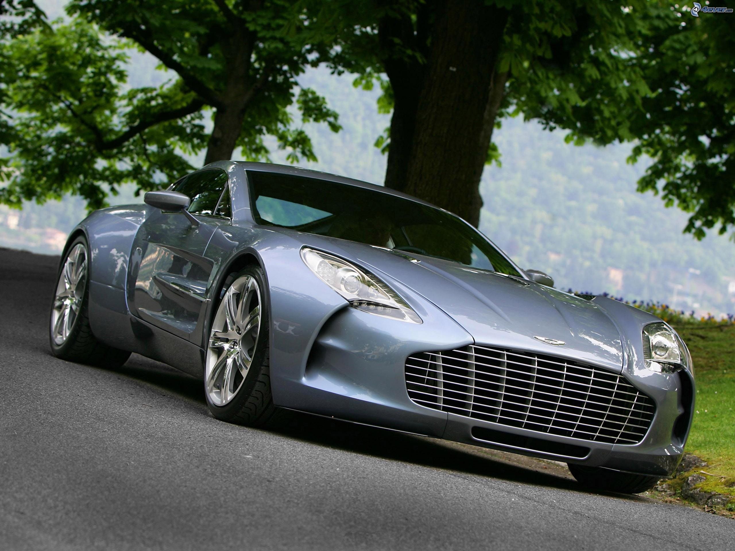 Aston Martin One-77, Iconic supercar, Unparalleled performance, Astonishing beauty, 2560x1920 HD Desktop