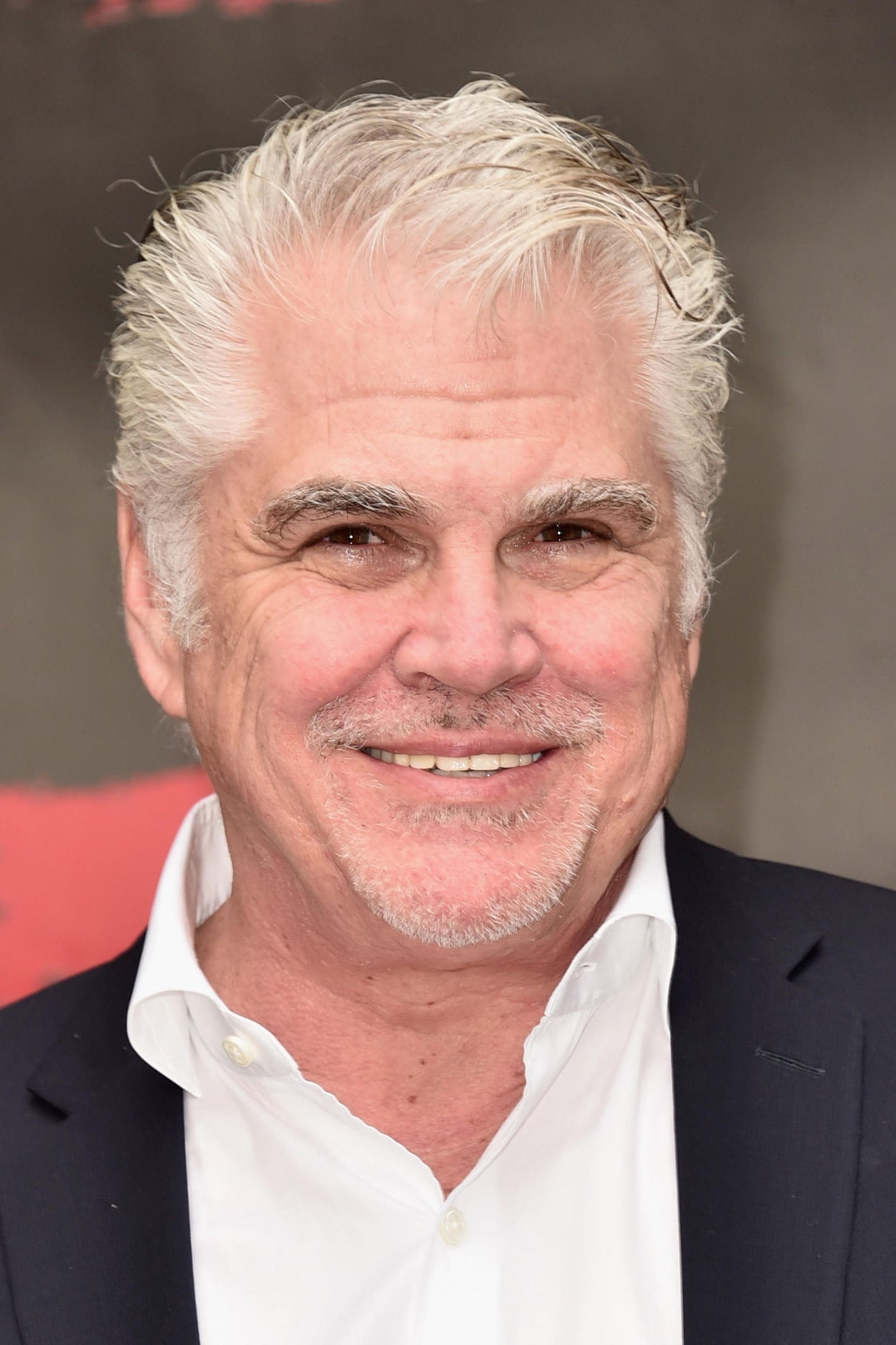 Gary Ross, Must-watch movies, Top film picks, Online streaming recommendations, 1450x2180 HD Phone