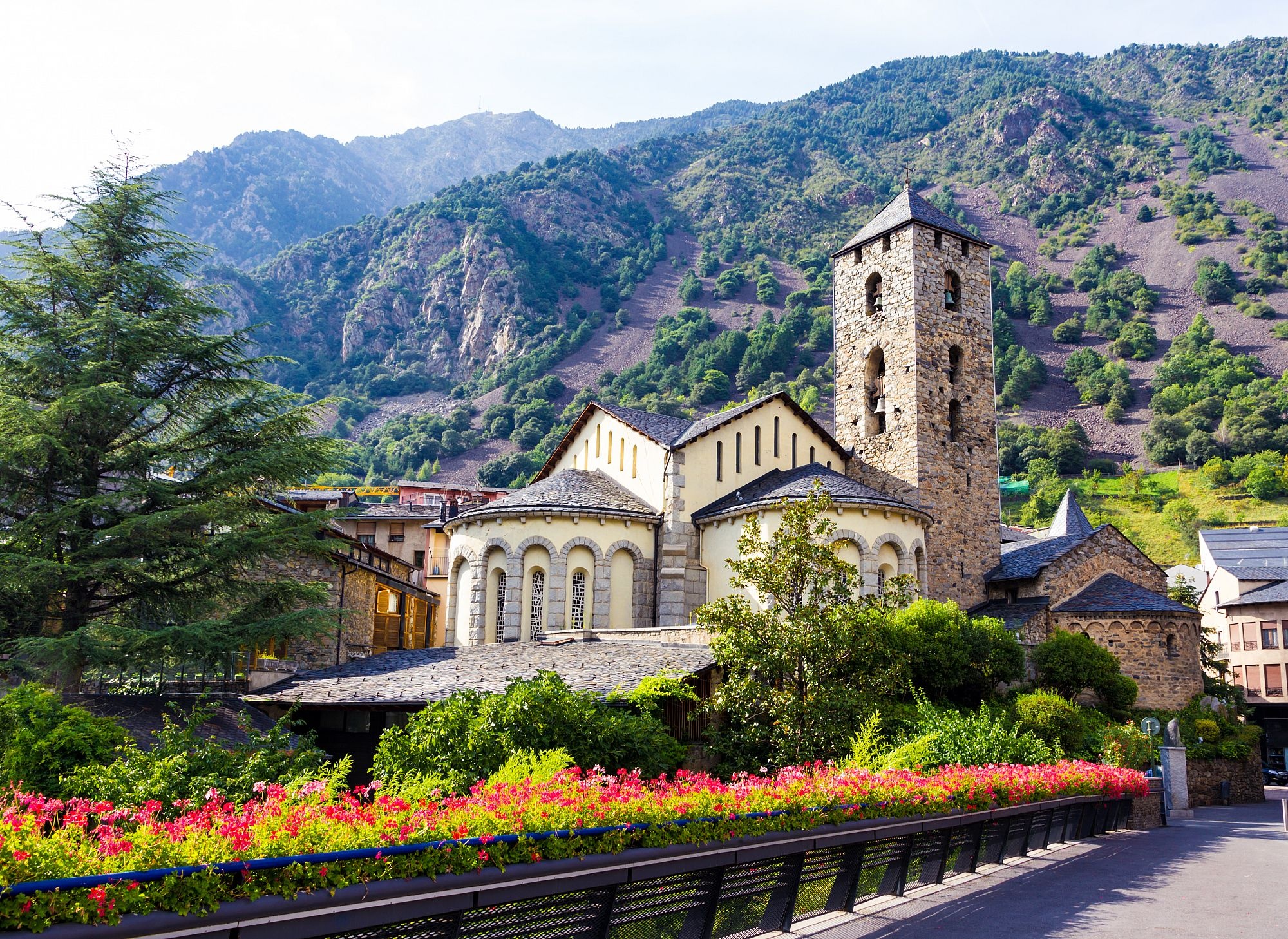 Andorra la Vella, Pyrenees round trip, Spanish mountains, Scenic landscapes, 2000x1460 HD Desktop