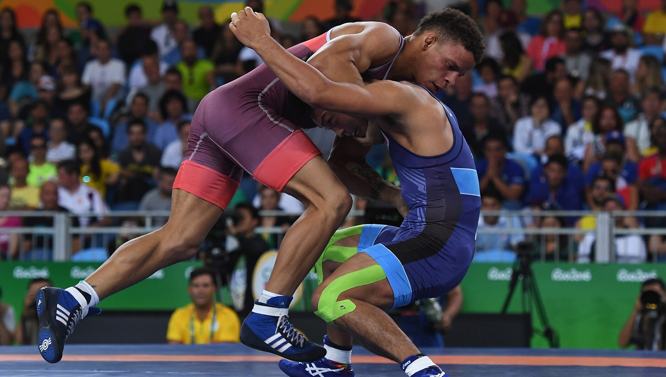 Greco-Roman Wrestling: Shinobu Ota vs. Ismael Borrero Molina, Rio 2016 Olympic Games. 2120x1200 HD Background.