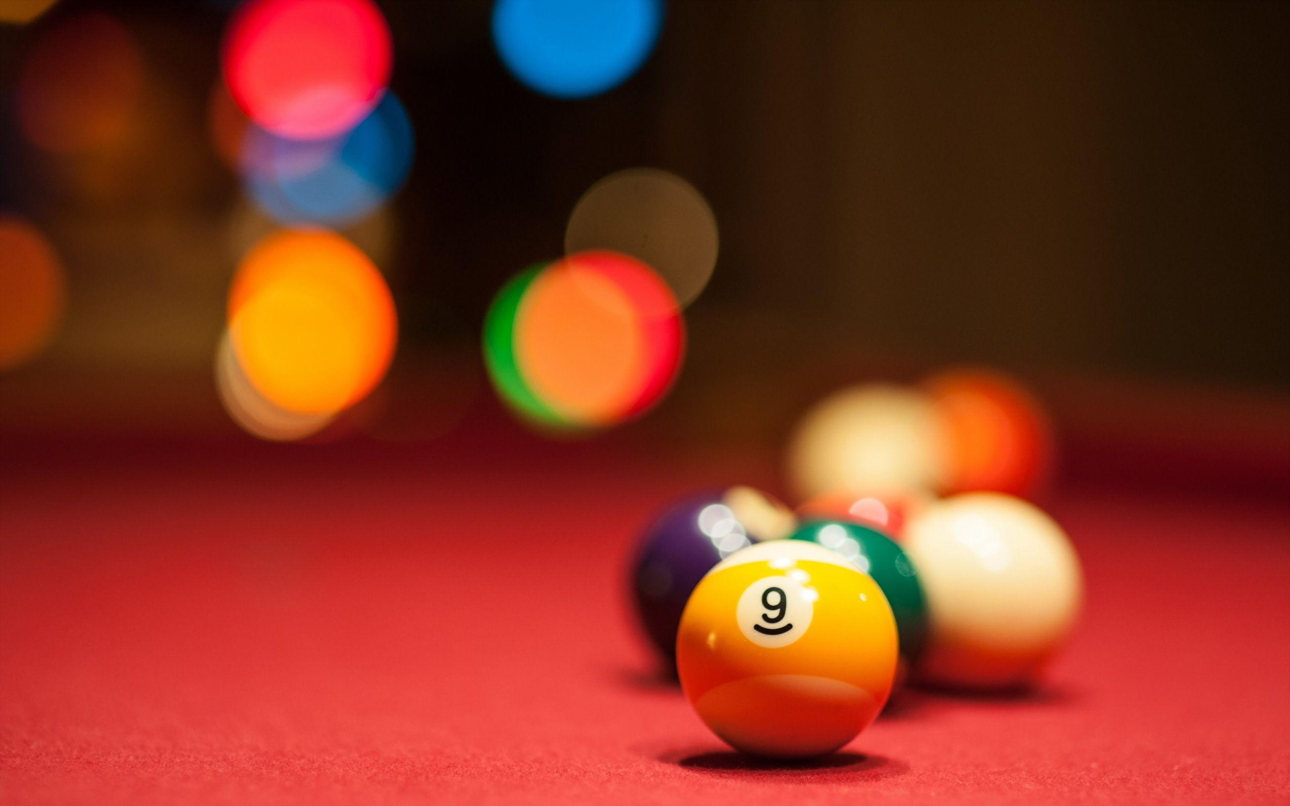 Pool (Cue Sports): Object balls after a break shot, Competitive sport and recreational activity. 2560x1600 HD Background.